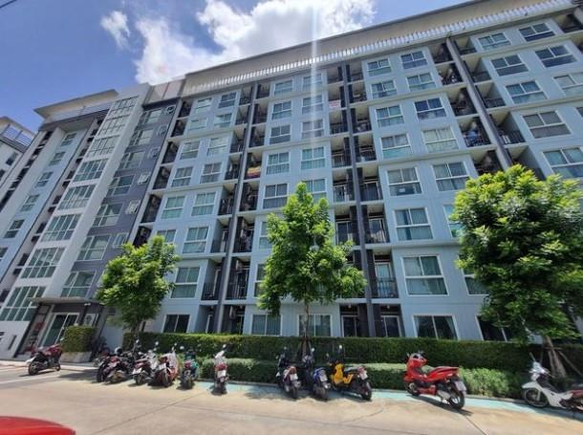 ทรัพย์สถาบันโดย GHB คอนโดใกล้ MRT ตลาดบางใหญ่ ไอริส เวสท์เกต (Iris Westgate)
