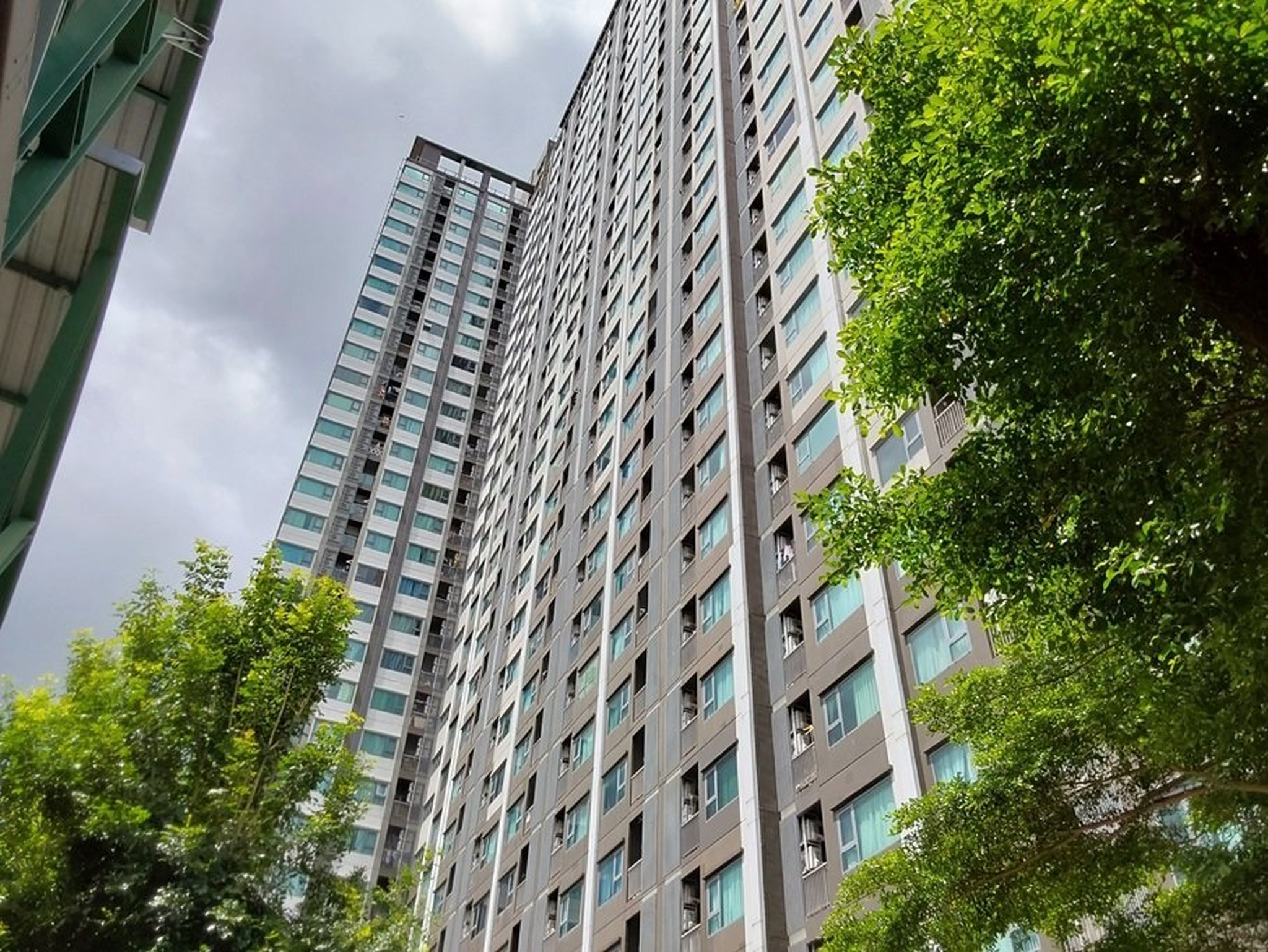 ทรัพย์สถาบันโดย SCB คอนโดใกล้ MRT บางหว้า แอสปาย สาทร-ราชพฤกษ์ (Aspire Sathorn-Ratchaphruek)