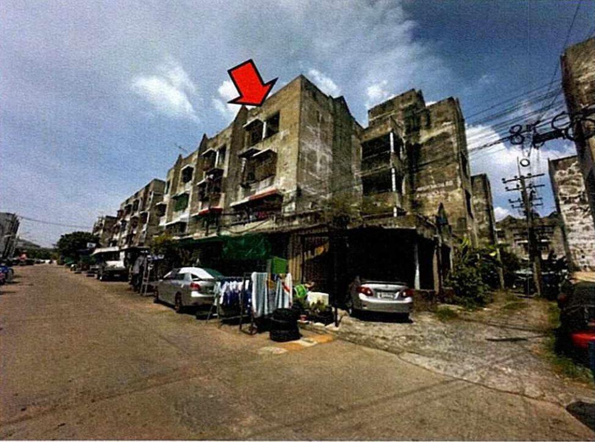 ทรัพย์สถาบันโดย GHB คอนโด รังสิตซิตี้ (แฟลตปลาทอง) (Rangsit City (Flat Plathong))