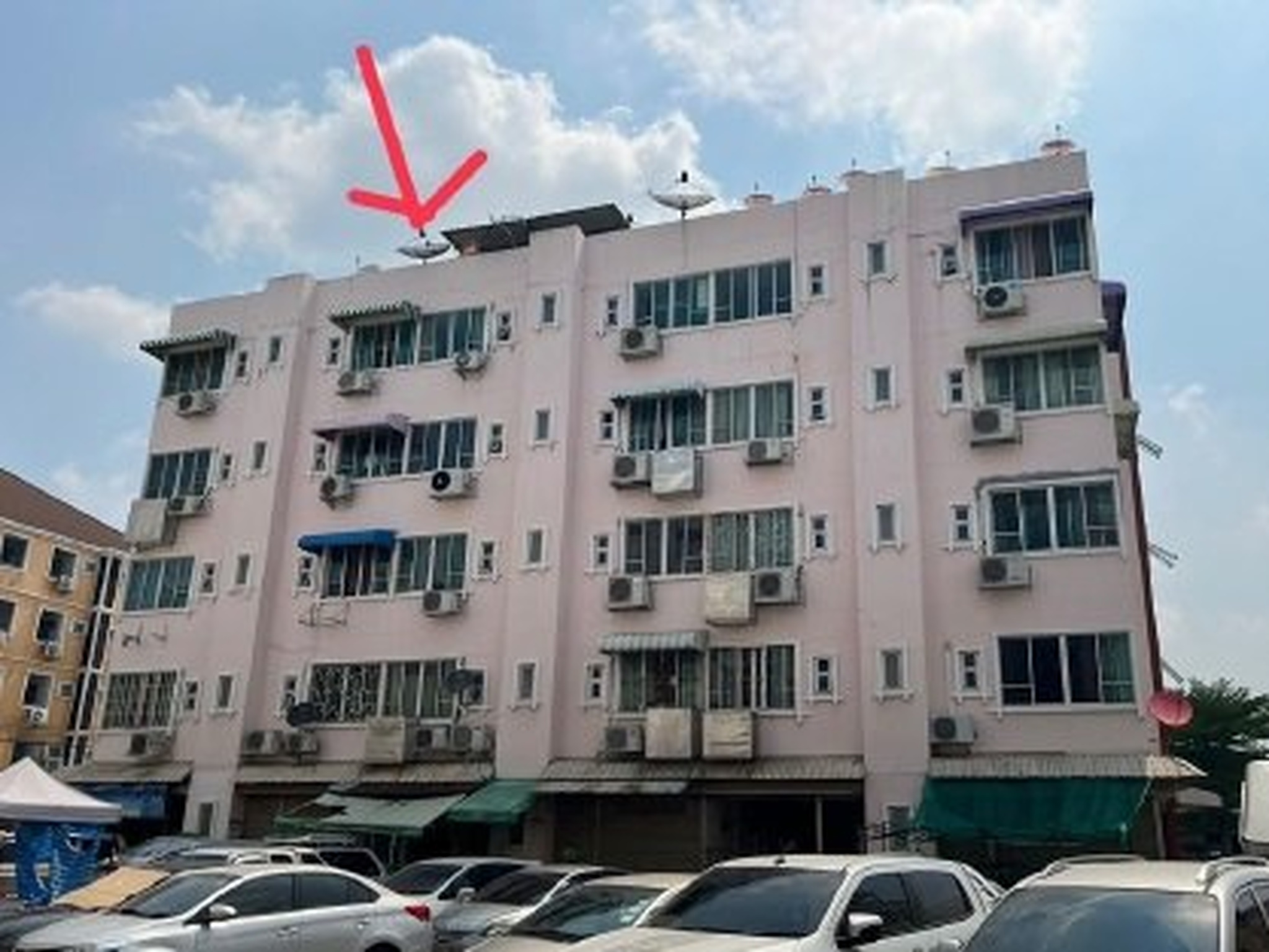 ทรัพย์สถาบันโดย SCB คอนโด นิรันดร์ ซิตี้ ลาดพร้าว 101 (Niran City Ladprao 101)