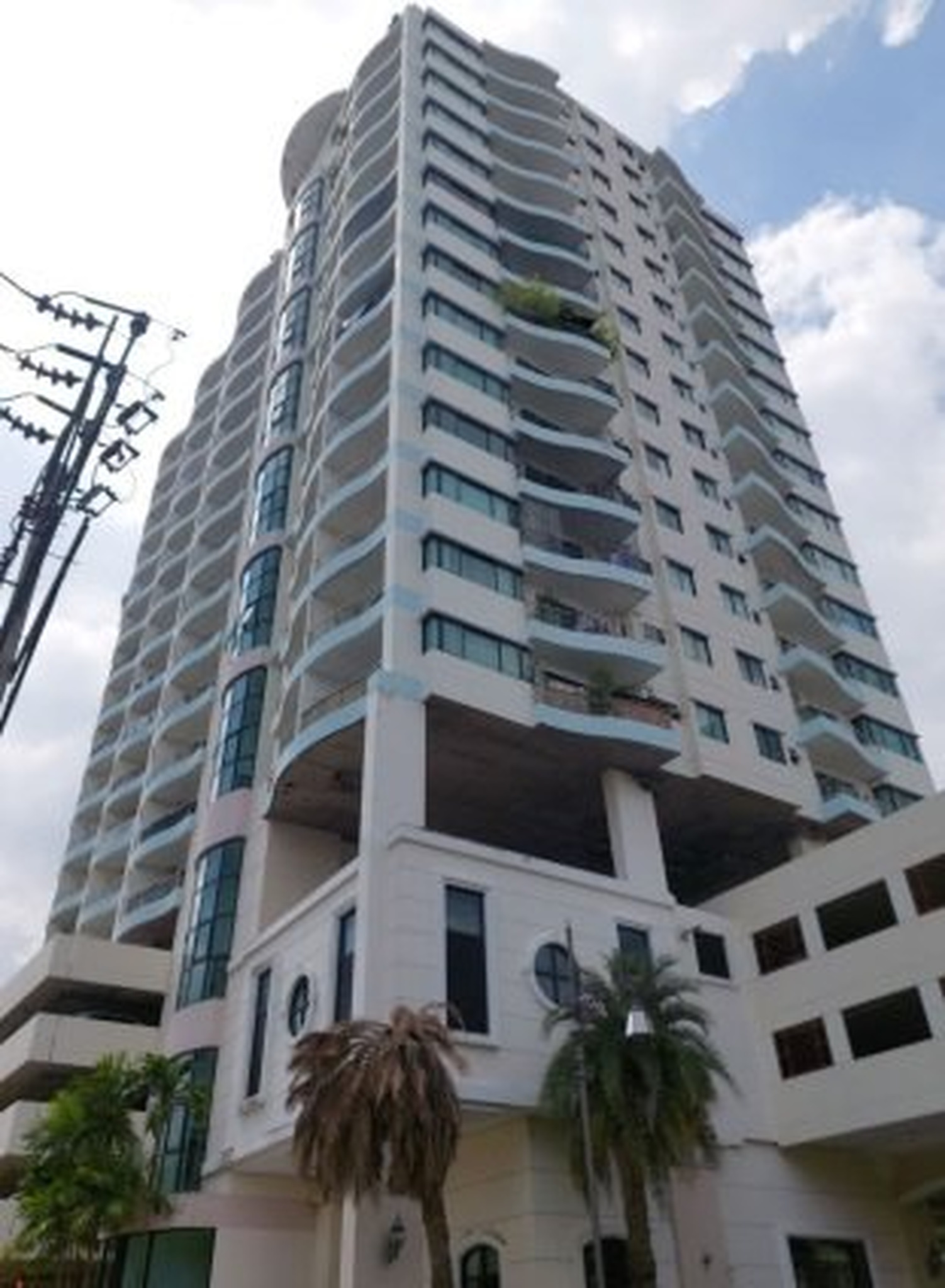 ทรัพย์สถาบันโดย SCB คอนโดใกล้ BRT สะพานพระราม 3 ศุภาลัย คาซา ริวา (Supalai Casa Riva)