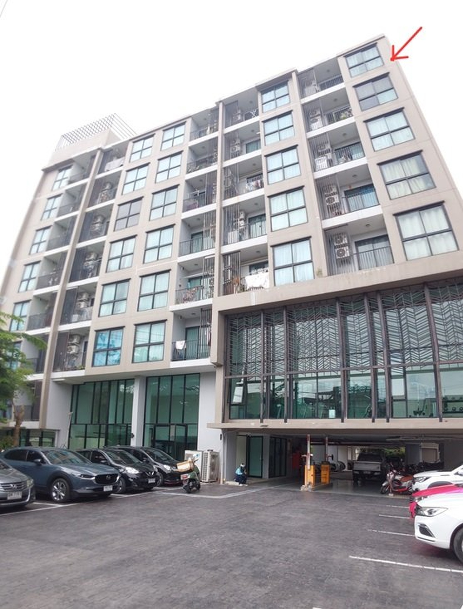 ทรัพย์สถาบันโดย SCB คอนโด แกรนด์ คอนโดมิเนียม วุฒากาศ 53 (Grand Condominium Wutthakat 53)