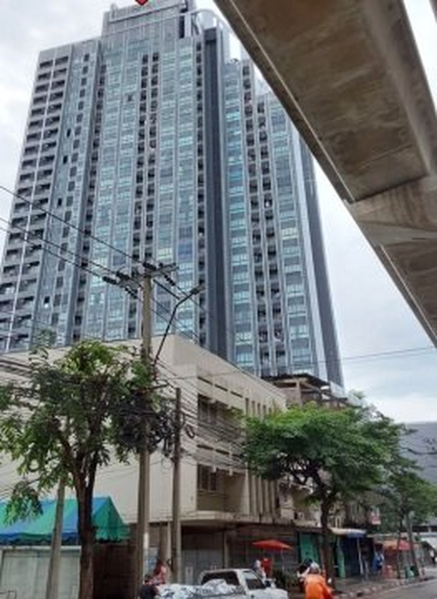 ทรัพย์สถาบันโดย SCB คอนโดติด MRT บางซ่อน ไอดีโอ โมบิ วงศ์สว่าง-อินเตอร์เชนจ์ (Ideo Mobi Wongsawang Interchange)