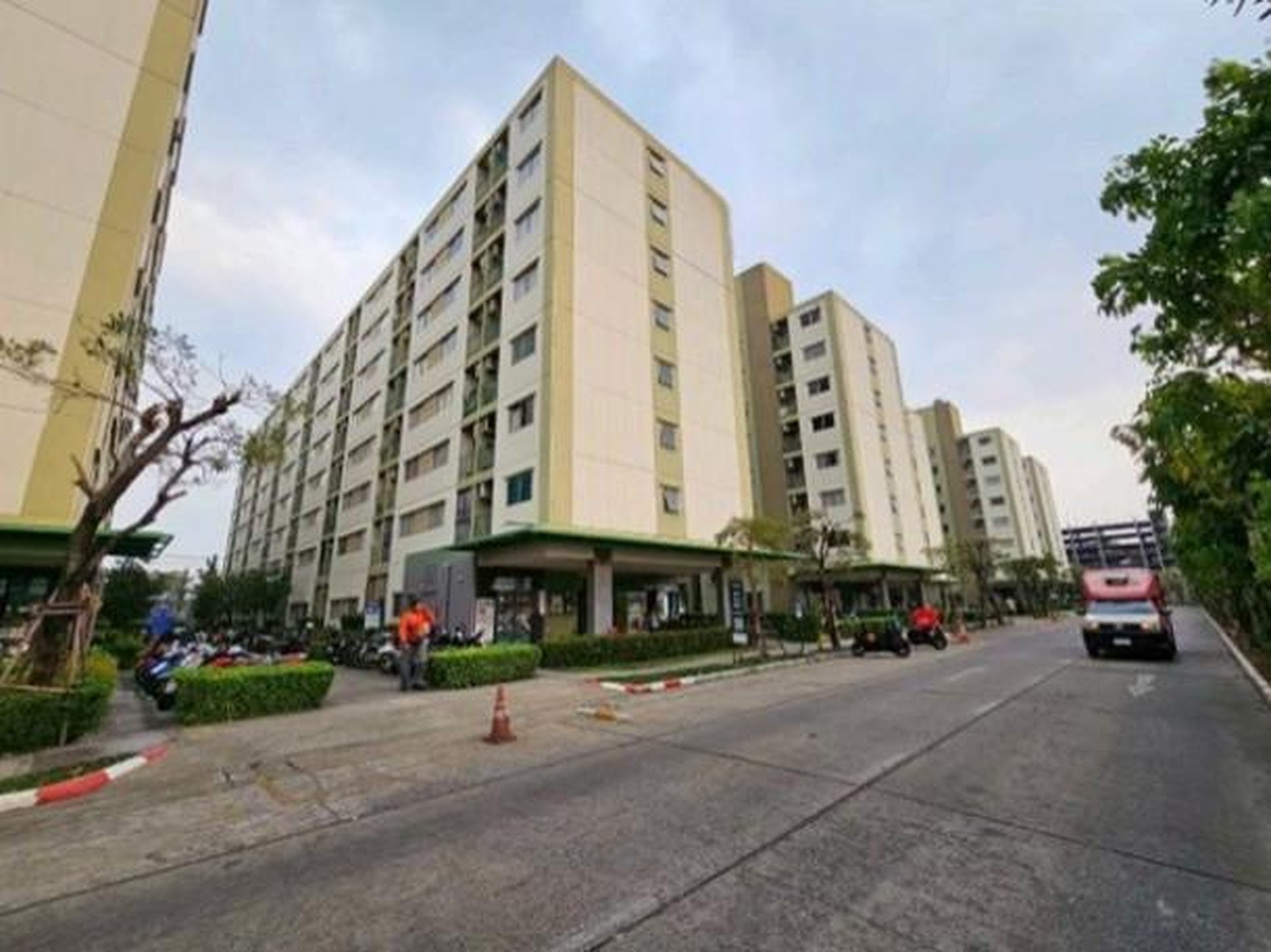 ทรัพย์สถาบันโดย GHB คอนโด ลุมพินี ทาวน์ชิป รังสิต-คลอง 1 (Lumpini Township Rangsit-Klong 1)