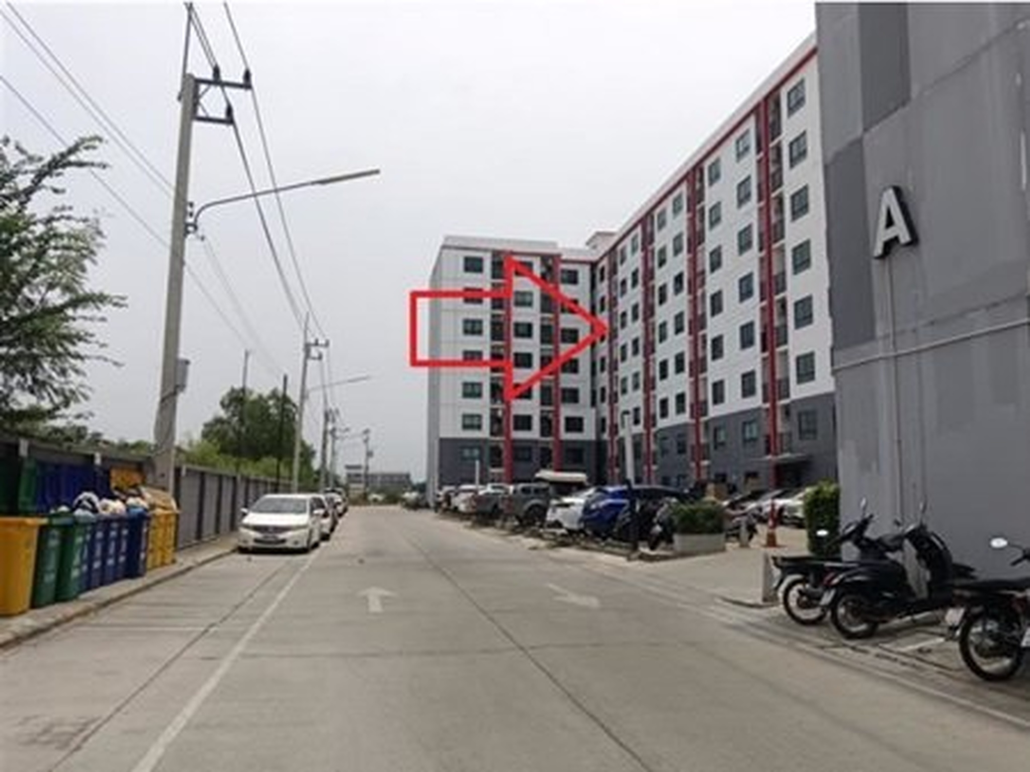 ทรัพย์สถาบันโดย SCB คอนโดใกล้ MRT พระราม 9 เดอะ ไดมอนด์ คอนโด นวนคร-ตลาดไท (The Diamond Navanakorn-Taladthai)