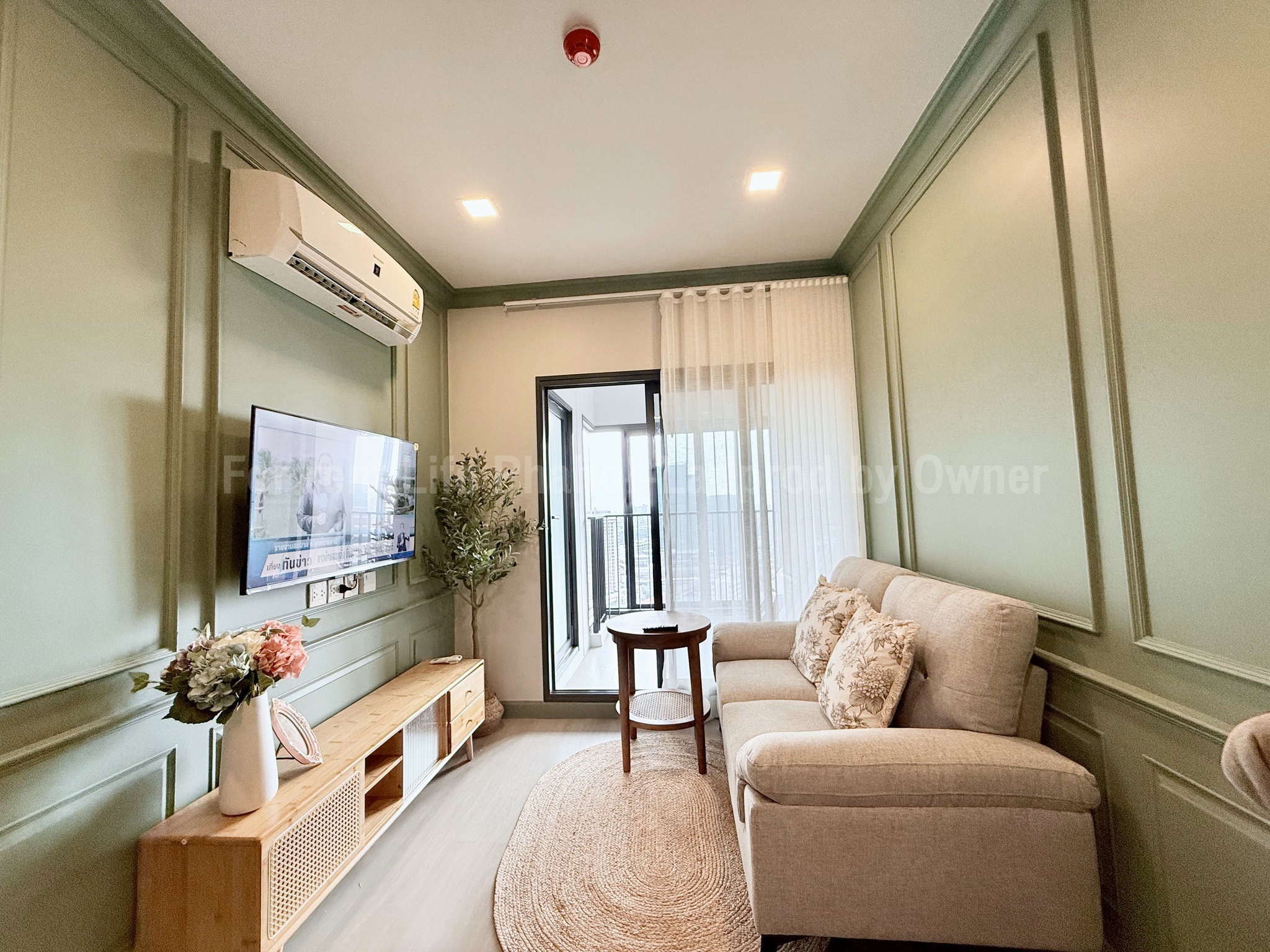 Living room zone
