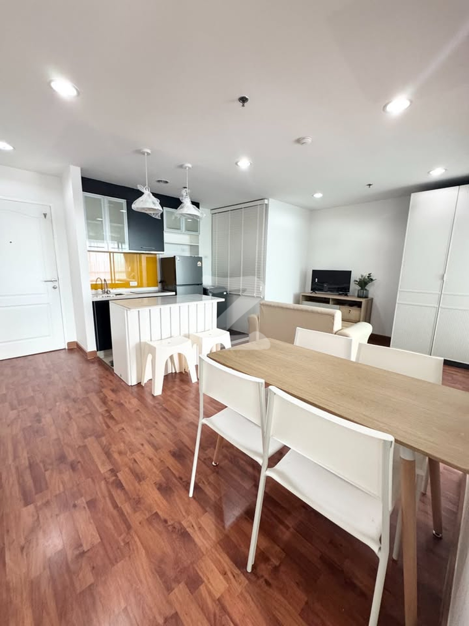 Owner post (Agent is welcome)  ให้เช่า บางกอกฮอไรซอนรามคำแหง /For rent Bangkok Horizon Ramkhamhaeng                : เจ้าของให้เช่าเอง (งดรับนายหน้า)