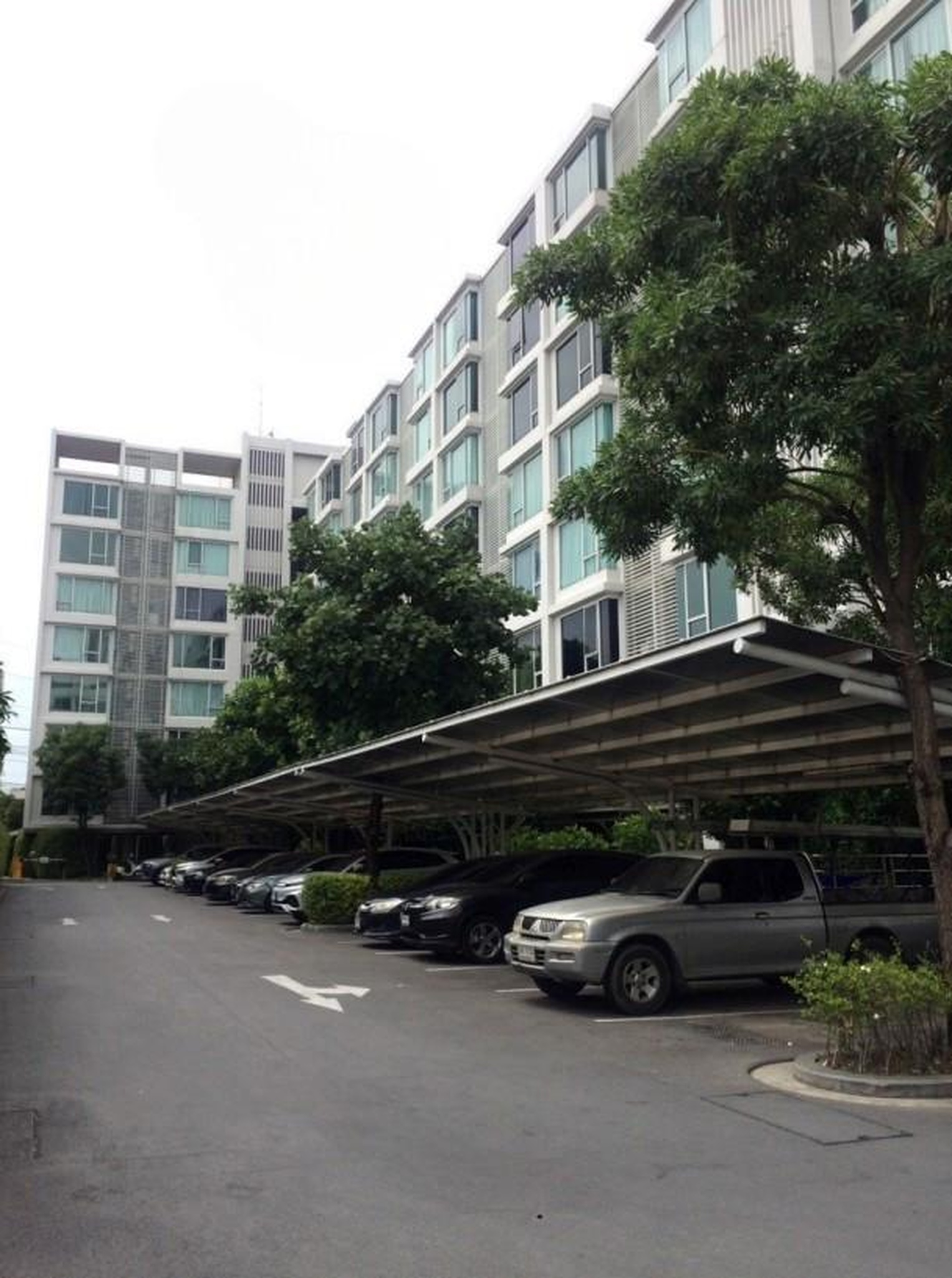 ทรัพย์สถาบันโดย GHB คอนโด คอนโด ยู เกษตร-นวมินทร์ (Condo U Kaset-Nawamin)
