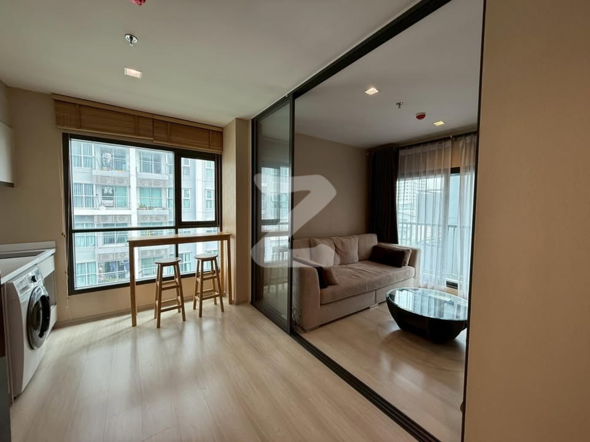 (เจ้าของโพสเอง) ขายห้อง คอนโด Life Sukhumvit48  ขนาด 39ตรม. (สามารถทำเป็น 2ห้องนอนได้)  เจ้าของอยู่เอง ไม่เคยปล่อยเช่า ทำเลดี 4.5ล้านบาท     : เจ้าของขายเอง (งดรับนายหน้า)