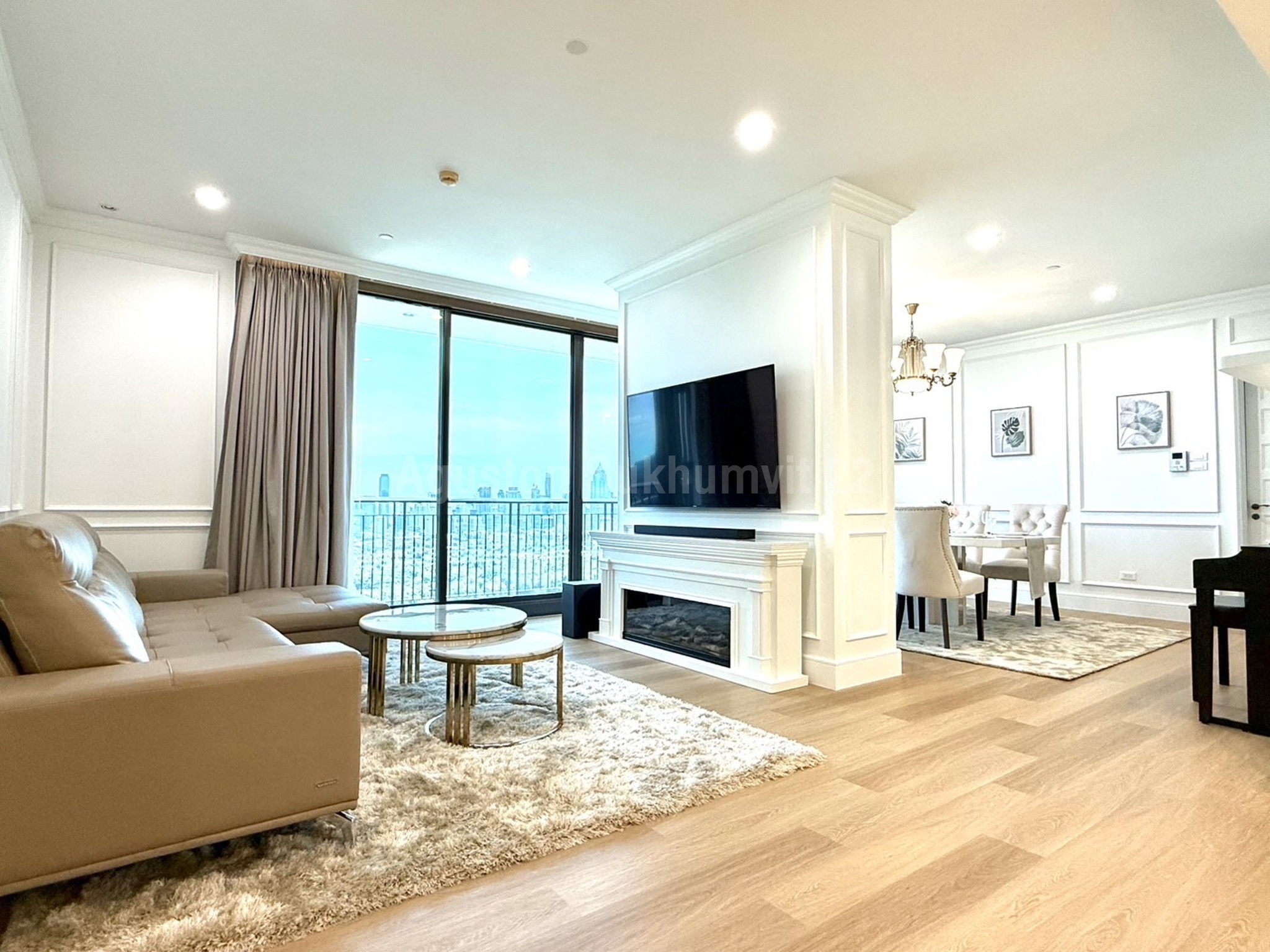 ให้เช่าคอนโด Aguston Sukhumvit 22 ห้องตกแต่งใหม่ Built in ทั้งห้อง วิวสวยมากกกก  : เจ้าของให้เช่าเอง