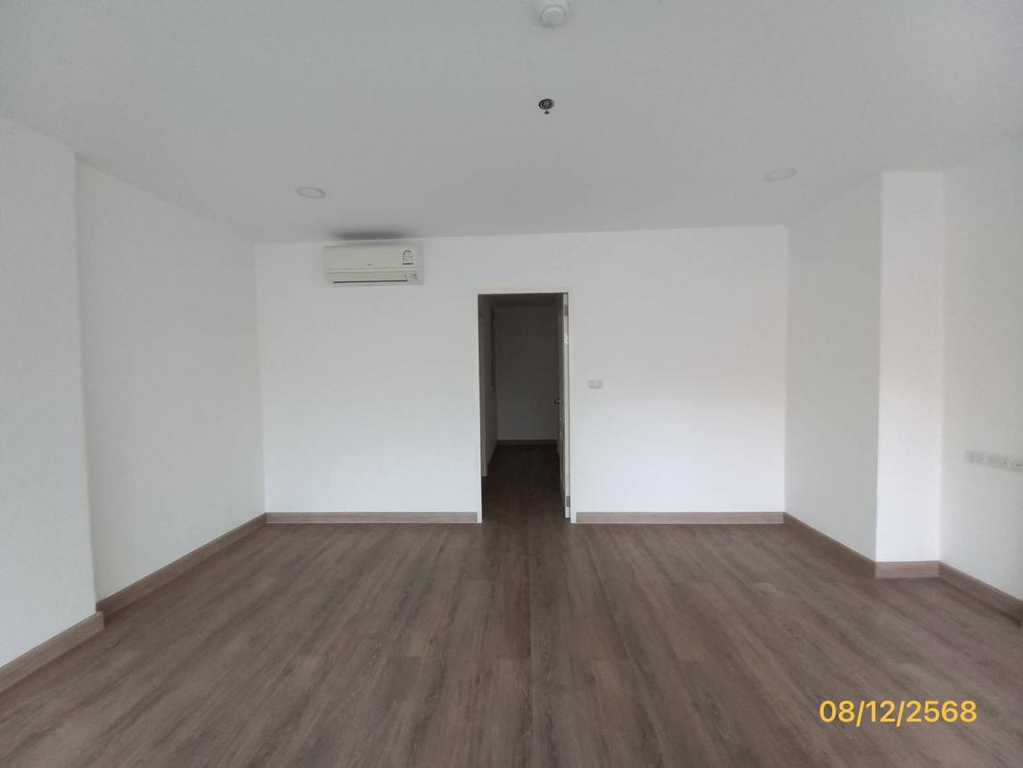 ทรัพย์สถาบันโดย KASIKORNBANK คอนโด ชาโตว์ อินทาวน์ พระราม 8 (Chateau in Town Rama 8)
