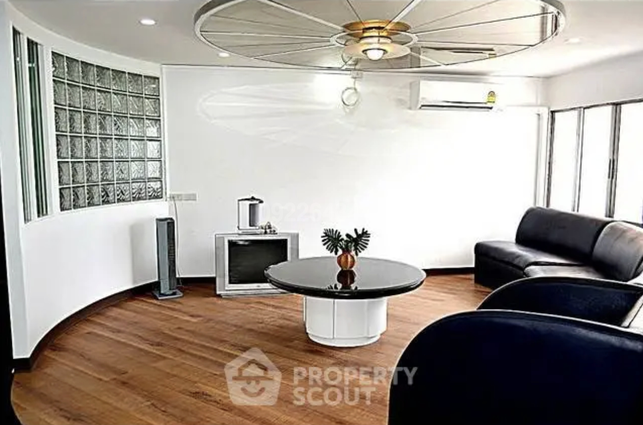 ขายด่วน !! คอนโด 2-ห้องนอน ที่ ฟอร์จูน คอนโดทาวน์ ใน ช่องนนทรี ( 2-BR Condo at Fortune Condotown Condominium in Chong Nonsi ) : เจ้าของขายเอง (งดรับนายหน้า)