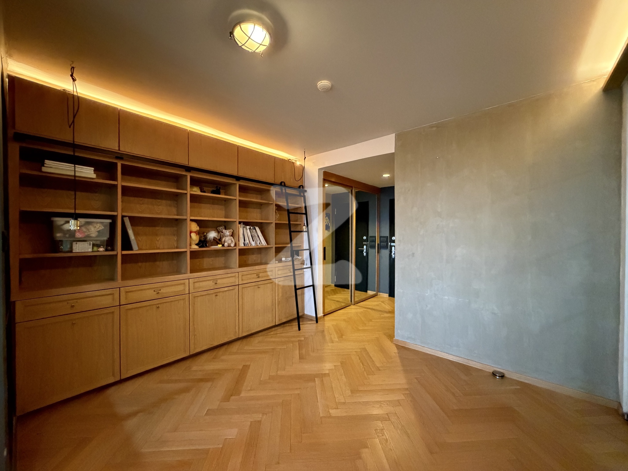เจ้าของขายเอง คอนโด I-House RCA พระราม 9 - 52 ตร.ม. 1 นอน 2 น้ำ 2 จอด ตกแต่งสวยหรูแพง ใกล้ทางขึ้นลงทางด่วน เข้าออกได้ทั้งพระราม9 กมัยเพชรบุรี เอ : เจ้าของขายเอง (งดรับนายหน้า)