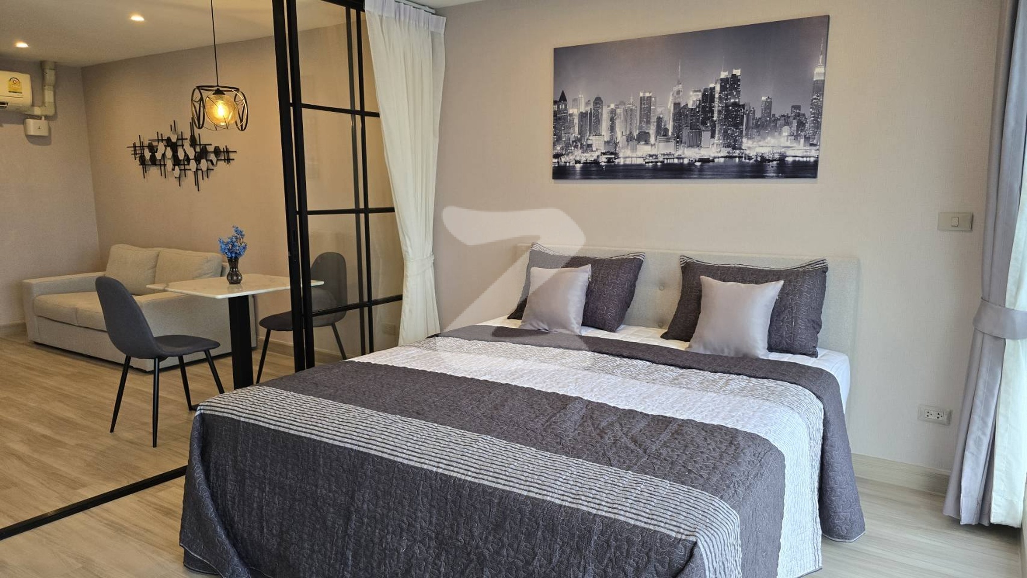 [Owner post, Agent welcome] ให้เช่าคอนโด ใกล้ BTS นานา และ BTS อโศก สุขุมวิท สวีท (Sukhumvit Suite) ใน ซ.สุขุมวิท 13               : เจ้าของให้เช่าเอง (งดรับนายหน้า)