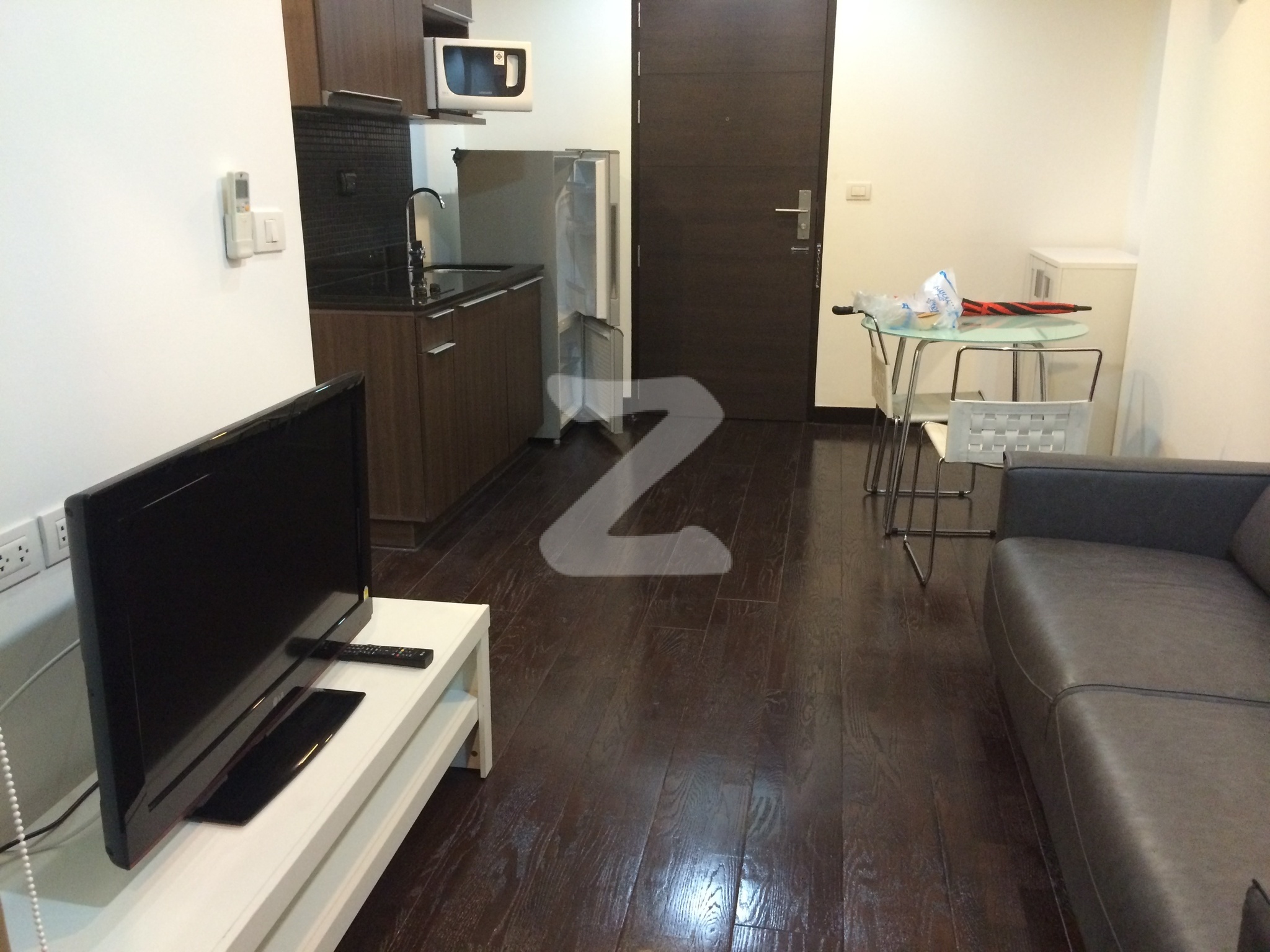 Living room พร้อมทีวี