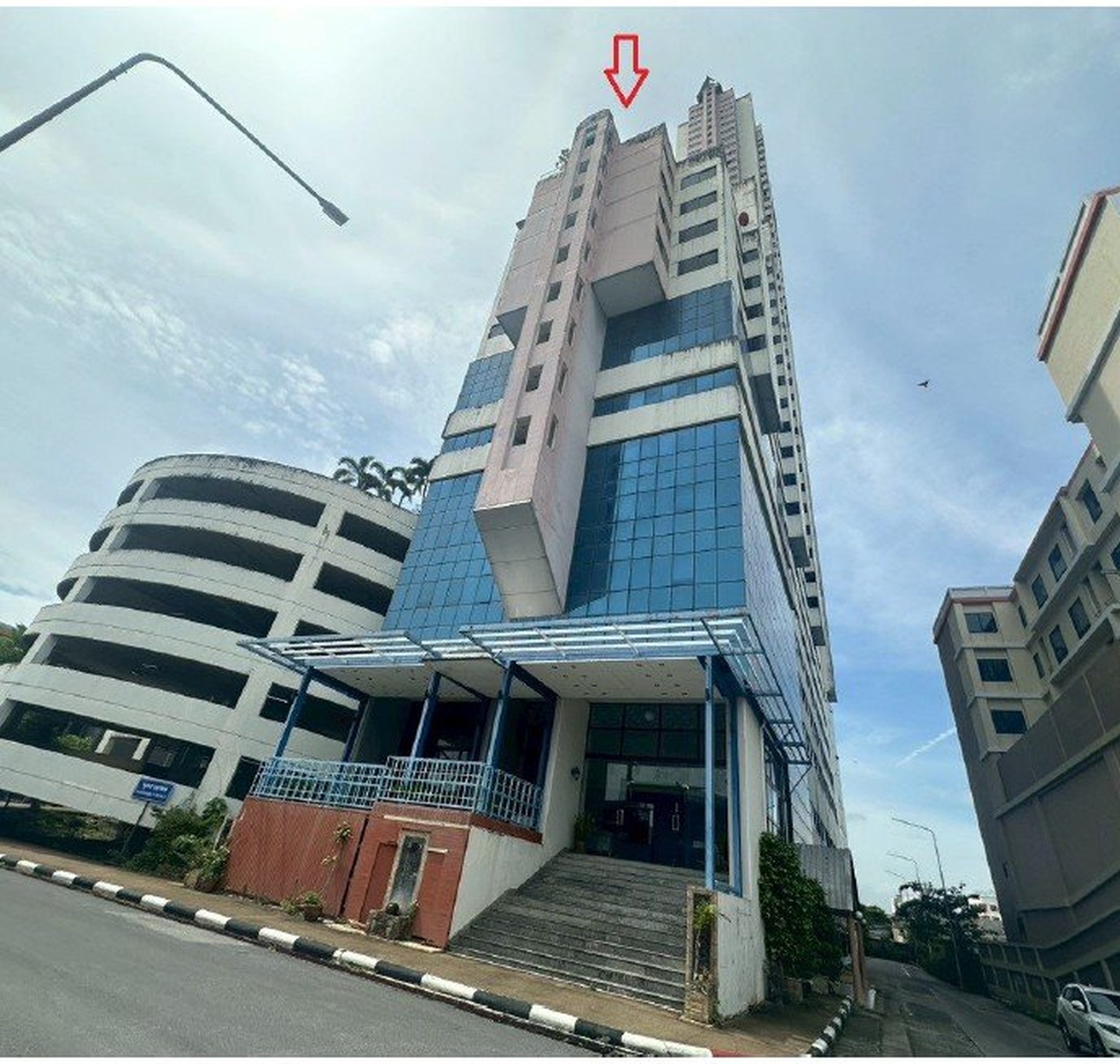 ทรัพย์สถาบันโดย SCB คอนโด นภาลัยเพลส คอนโดมิเนียม (Naphalai Place Condominium)