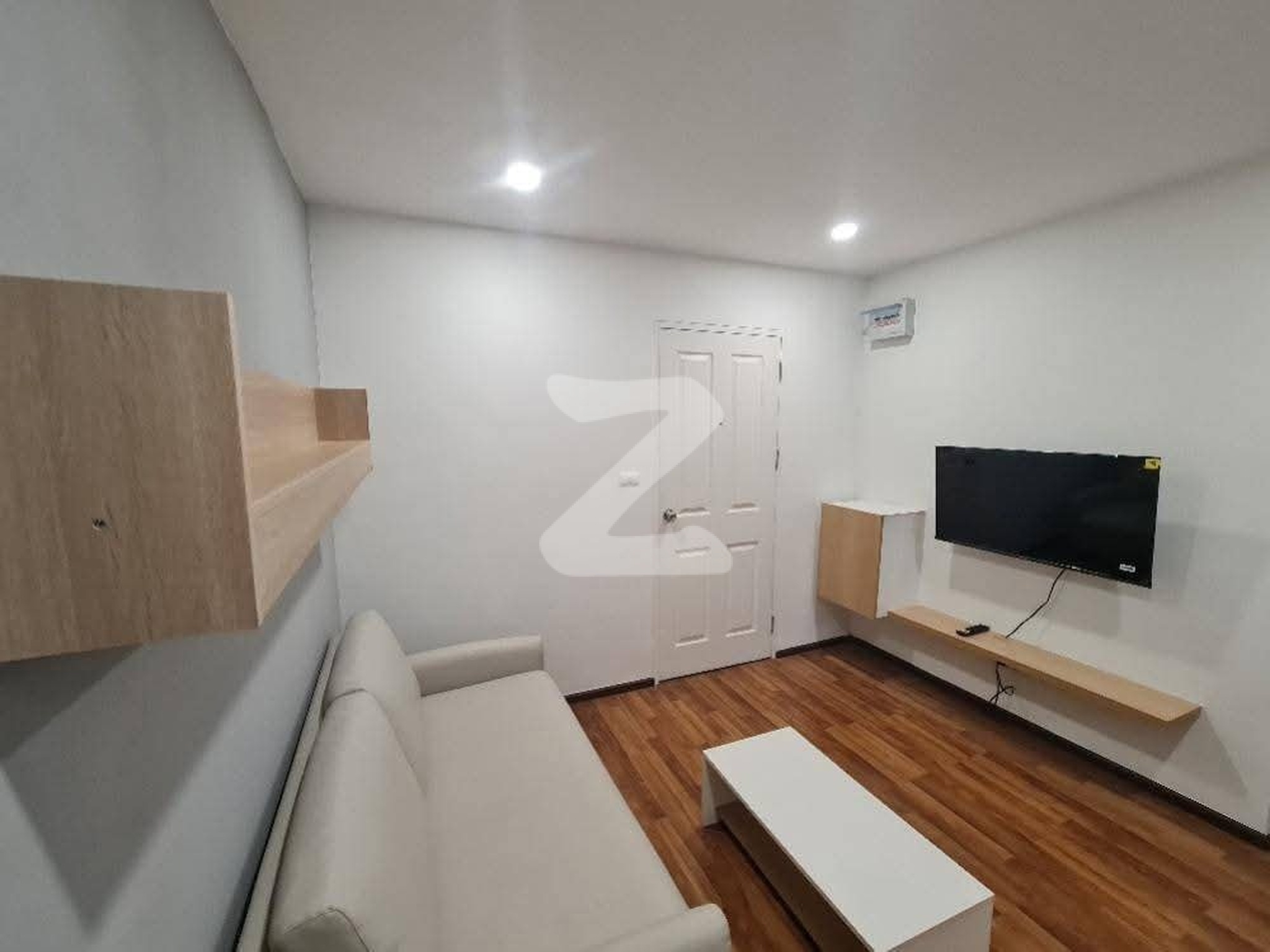 (owner post)🏡 ให้เช่า คอนโด U @ Huamak Station (ยู แอท หัวหมาก สเตชั่น) 💸 ราคาเช่า: 9,000 บาท/เดือน 📍     : เจ้าของให้เช่าเอง (งดรับนายหน้า)