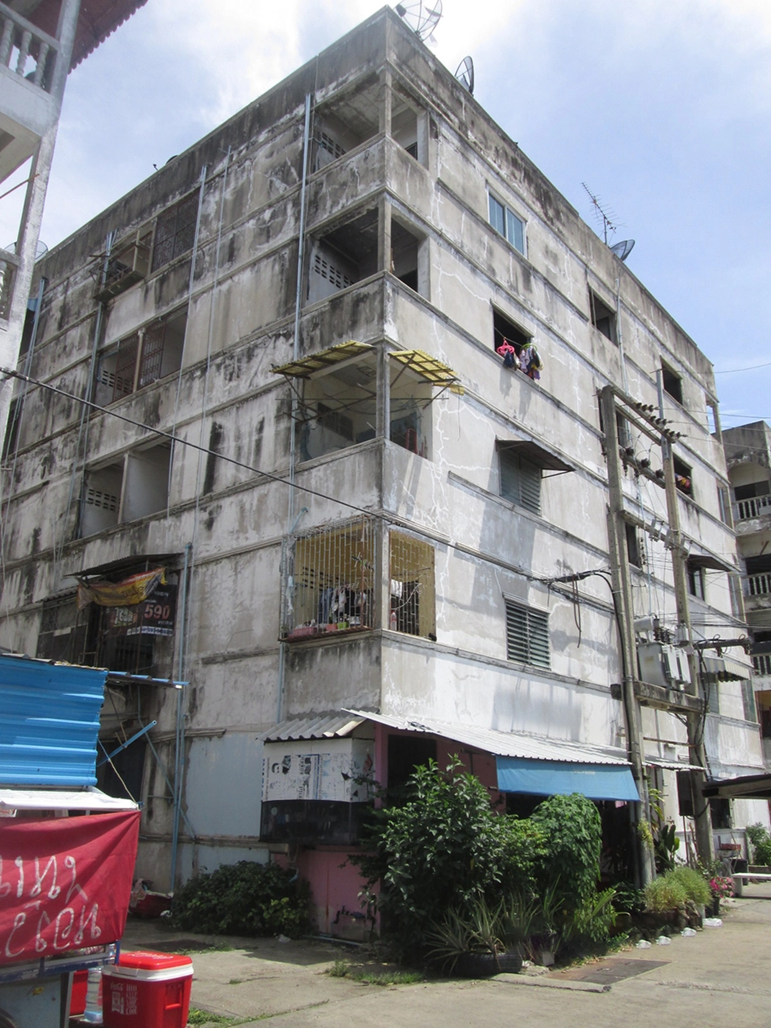 ทรัพย์สถาบันโดย BAY คอนโด กรุงสยามแกรนด์คอนโด (Krung Siam Grand Condo)