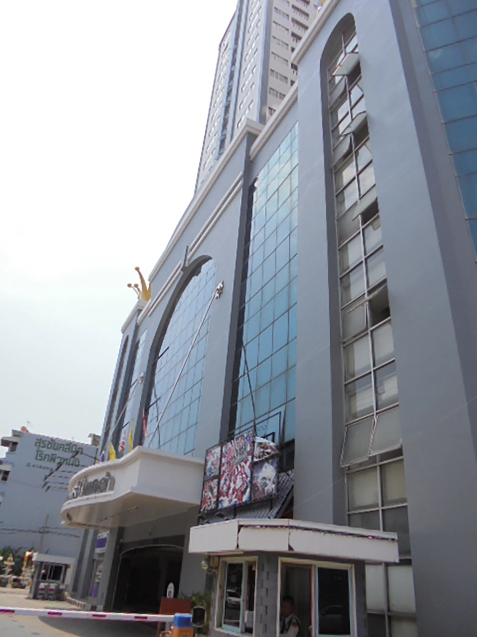 ทรัพย์สถาบันโดย BAY คอนโดใกล้ MRT บางยี่ขัน คอมมอนเวลธ์ ปิ่นเกล้า (Commonwealth Pinklao)