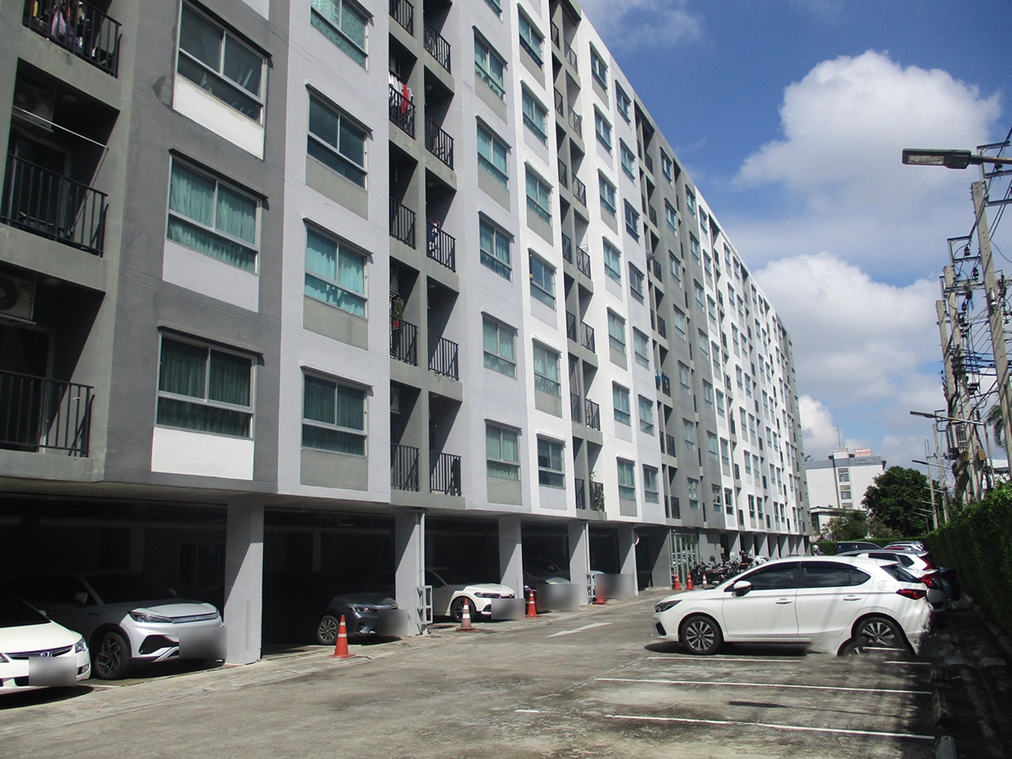 ทรัพย์สถาบันโดย BAY คอนโดติด YL08 บางกะปิ แอสปาย ลาดพร้าว 113 (Aspire Ladprao 113)