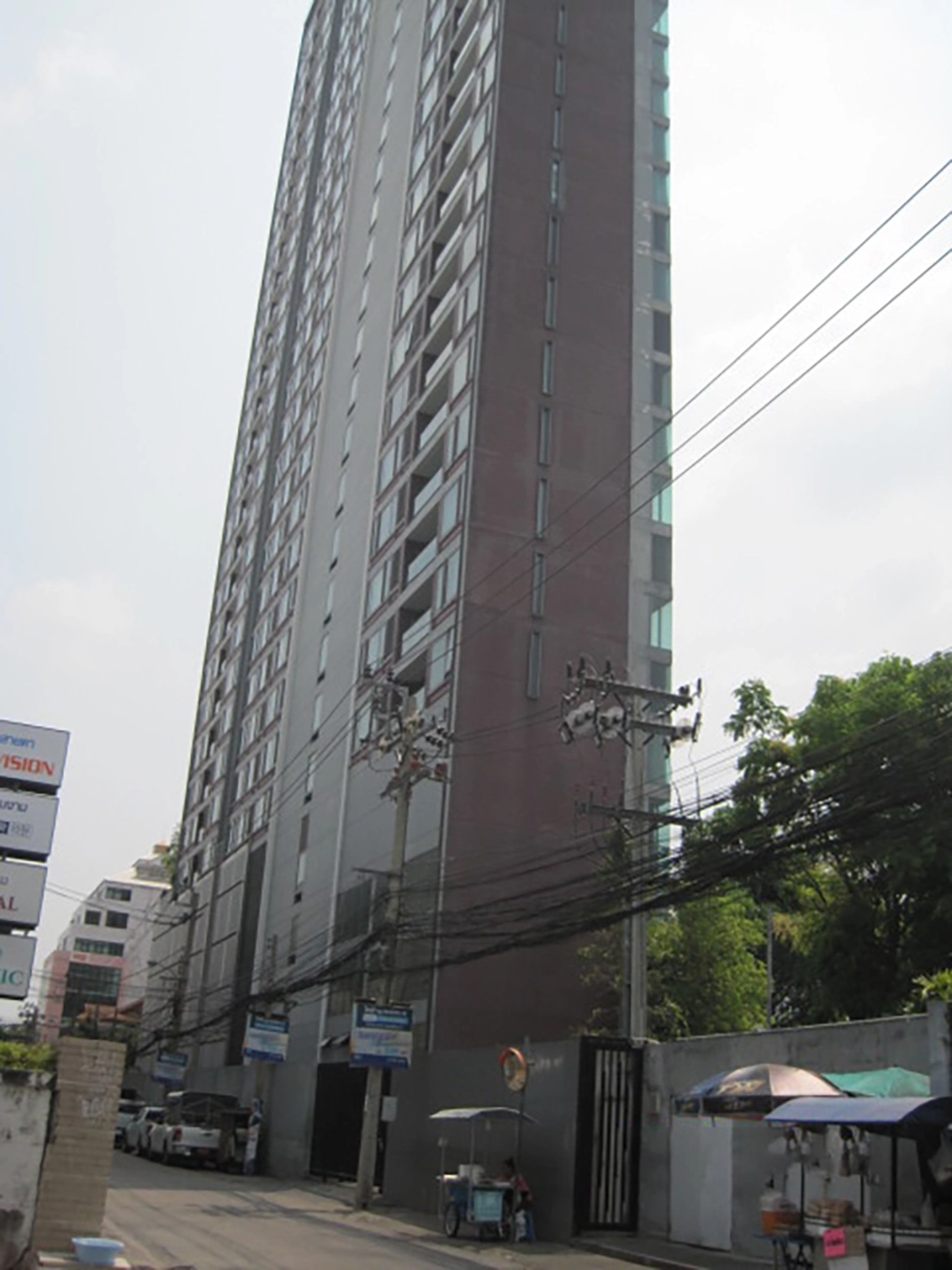 ทรัพย์สถาบันโดย BAY คอนโดใกล้ BTS พหลโยธิน 24 แวนเทจ (Vantage)