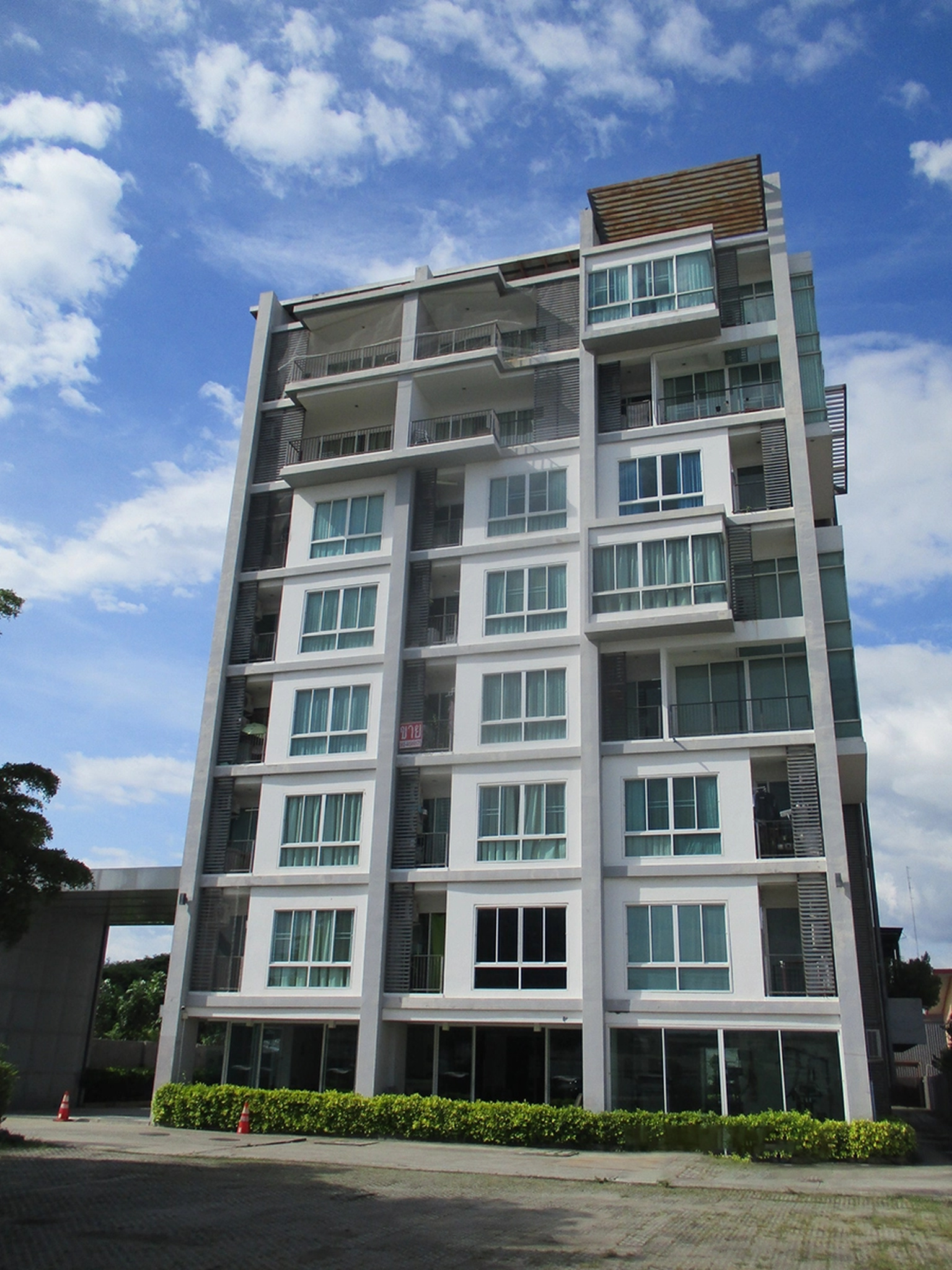 ทรัพย์สถาบันโดย BAY คอนโด เออบานี่ คอนโดมิเนี่ยม (Urbanie Condominium)