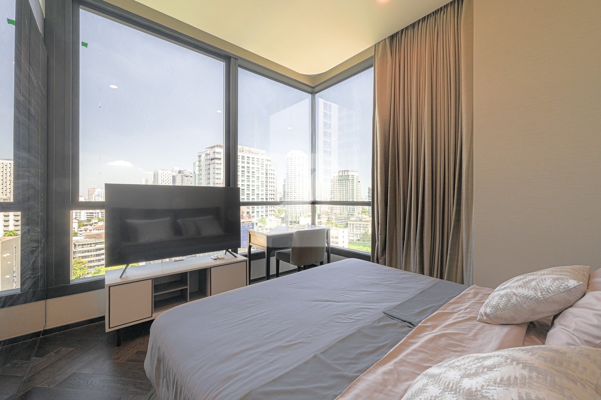 ให้เช่า เดอะเอสเซ สุขุมวิท 36 ยูนิต 992/23 - 2BED 2BATH - 75 ตารางเมตร - 11 ชั้น : เจ้าของให้เช่าเอง (งดรับนายหน้า)