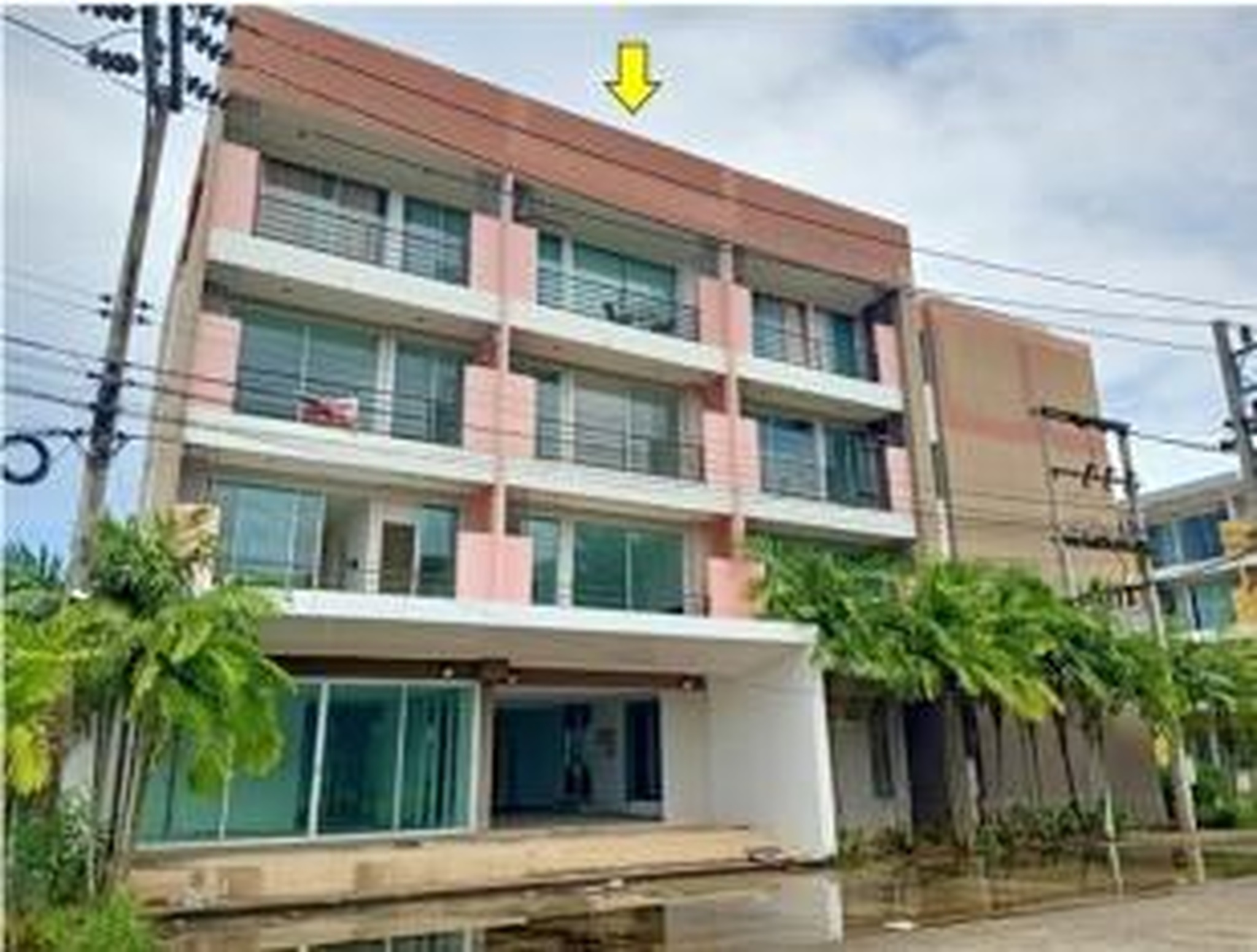 ทรัพย์สถาบันโดย GHB คอนโด เบสท์พ้อยท์ คอนโดมิเนียม (The Best Point Condominium)