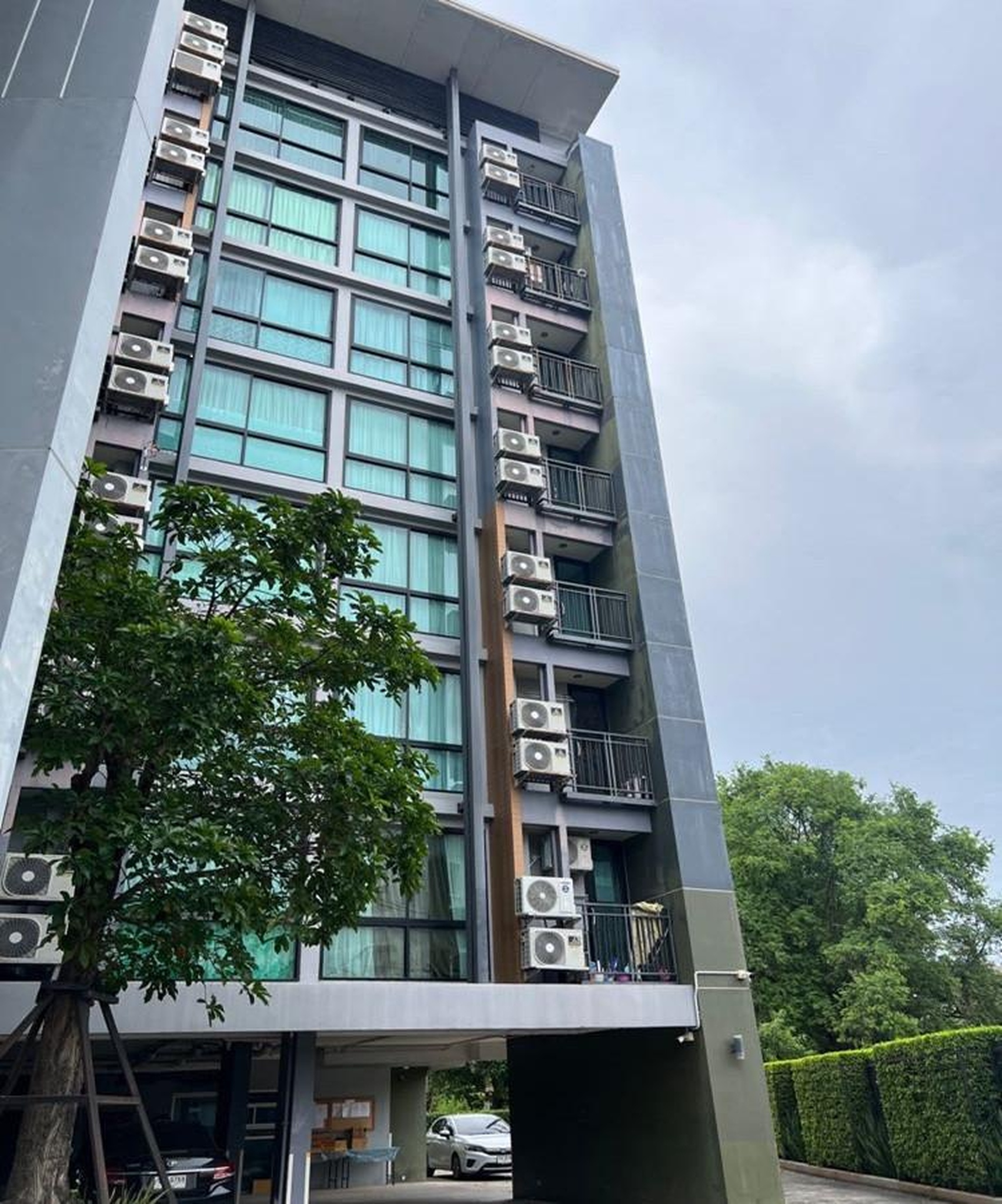 ทรัพย์สถาบันโดย GHB คอนโด เซ็นทริส คอนโดมิเนียม หาดใหญ่ (Centris Condominium Hatyai)