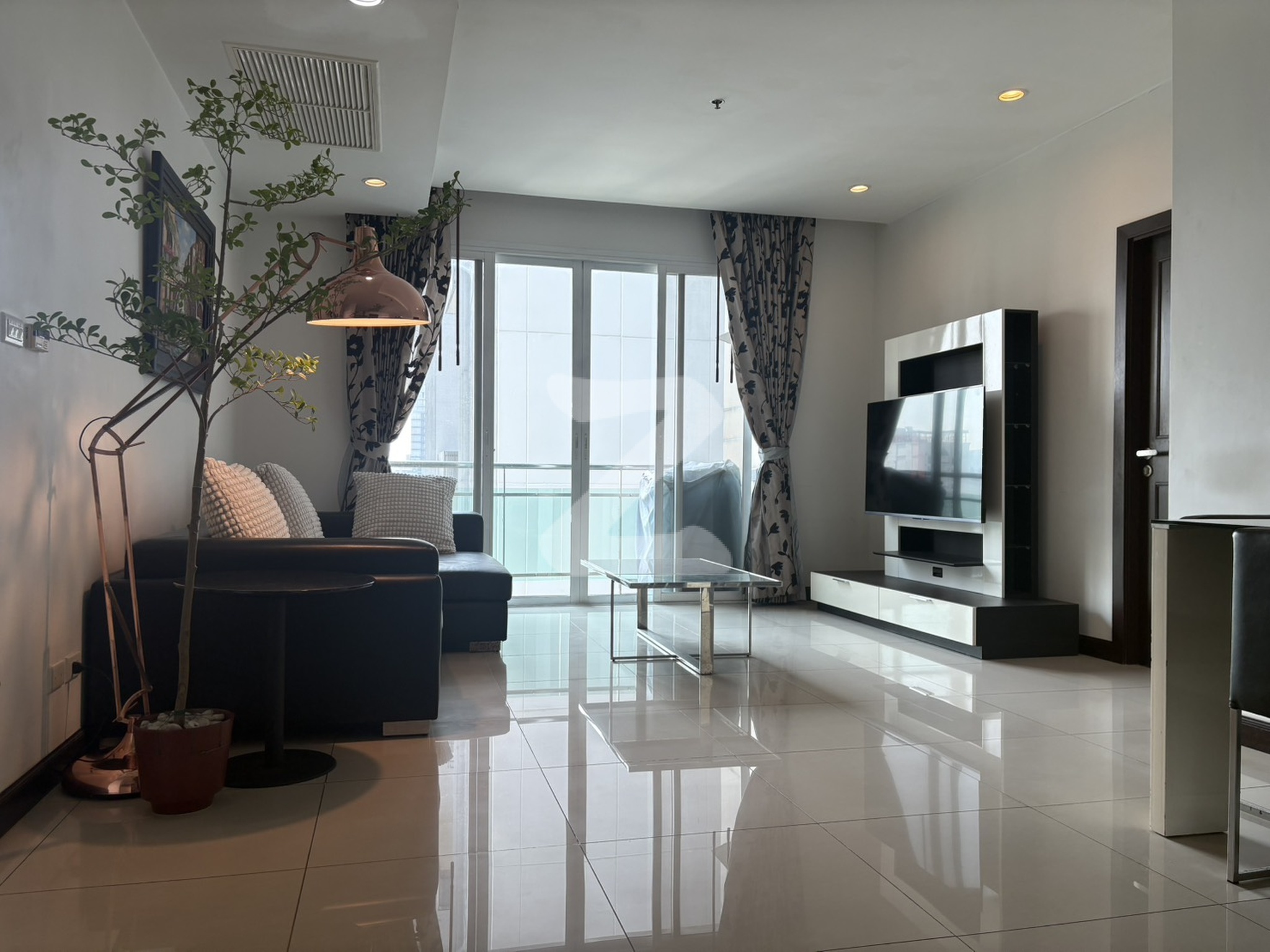 Owner Post  ปล่อยเช่าคอนโดฯ (The Prime 11 Condo) สุขุมวิท 11 ชั้น 26 มีที่จอดรถส่วนตัว           : เจ้าของให้เช่าเอง (งดรับนายหน้า)