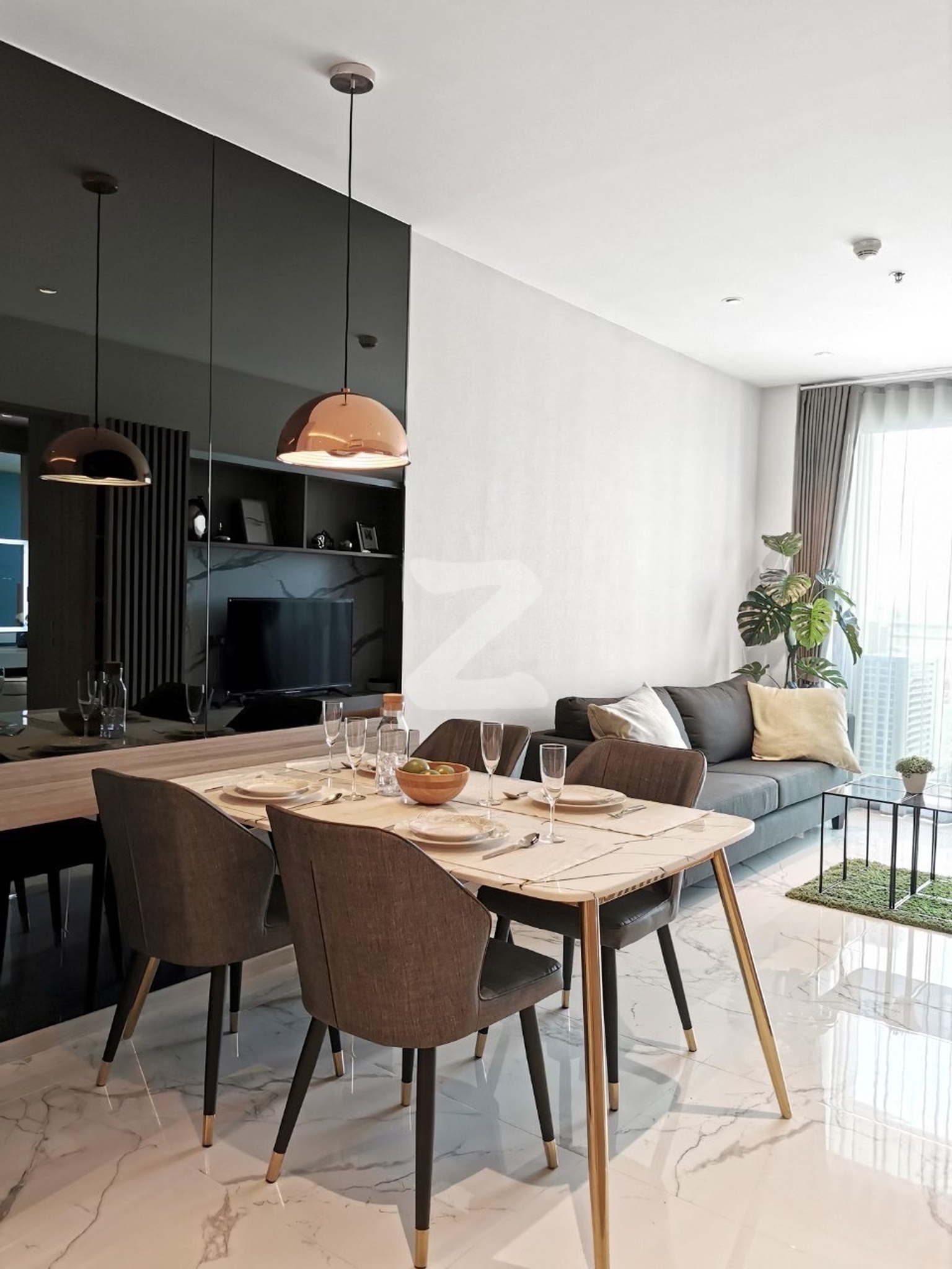 Owner Post (เจ้าของโพสต์เอง) Sky Walk Condominium (ชั้น 34) ติด BTS พระโขนง 200 เมตร Furniture ครบพร้อมย้ายเข้าอยู่ : เจ้าของให้เช่าเอง (งดรับนายหน้า)