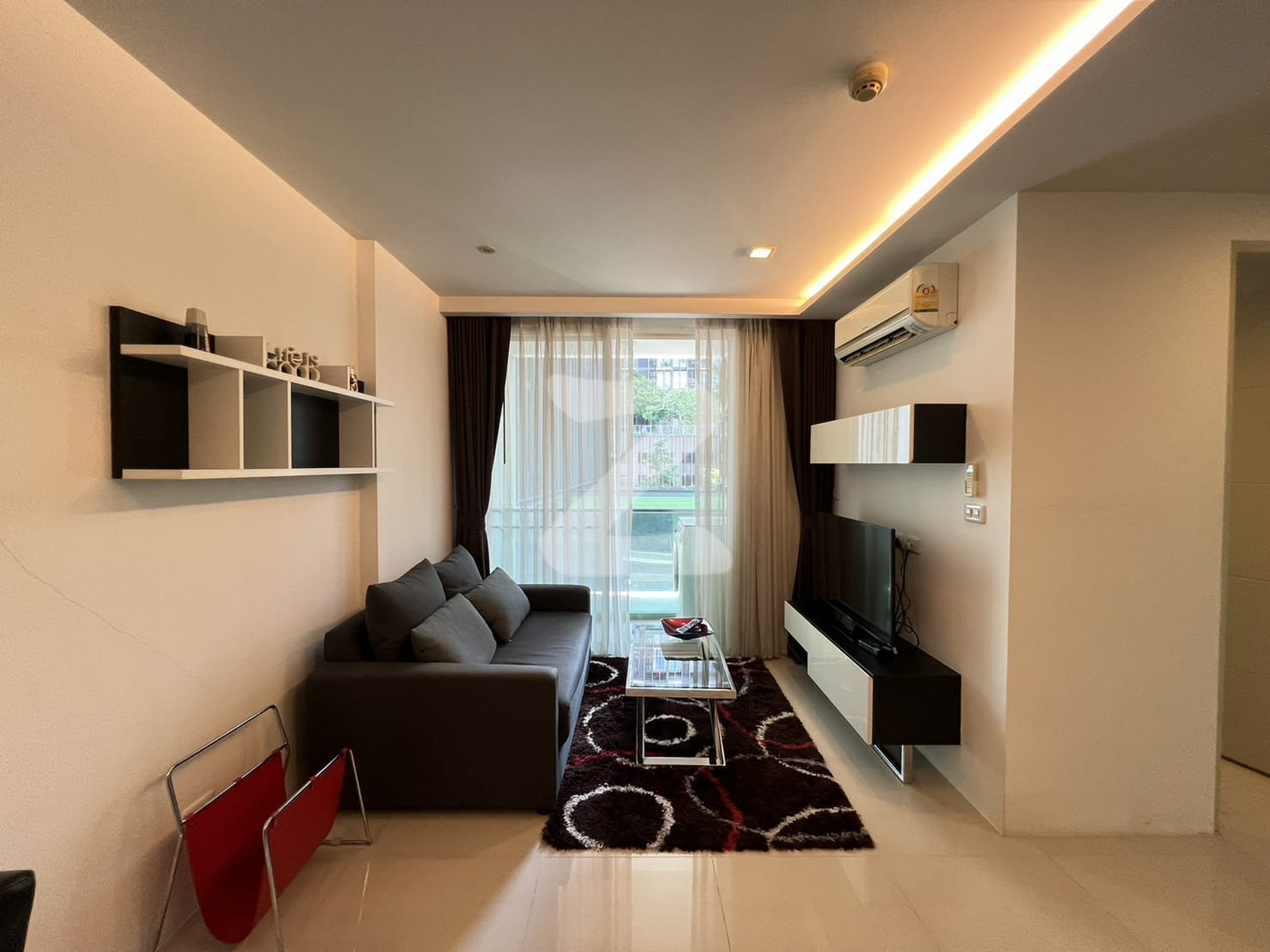 Owner Post (Agents Welcome) Beverly 33 (Sukhumvit 33) LOW RISE!! 1 Bedroom 1 Bathroom : เจ้าของให้เช่าเอง (งดรับนายหน้า)