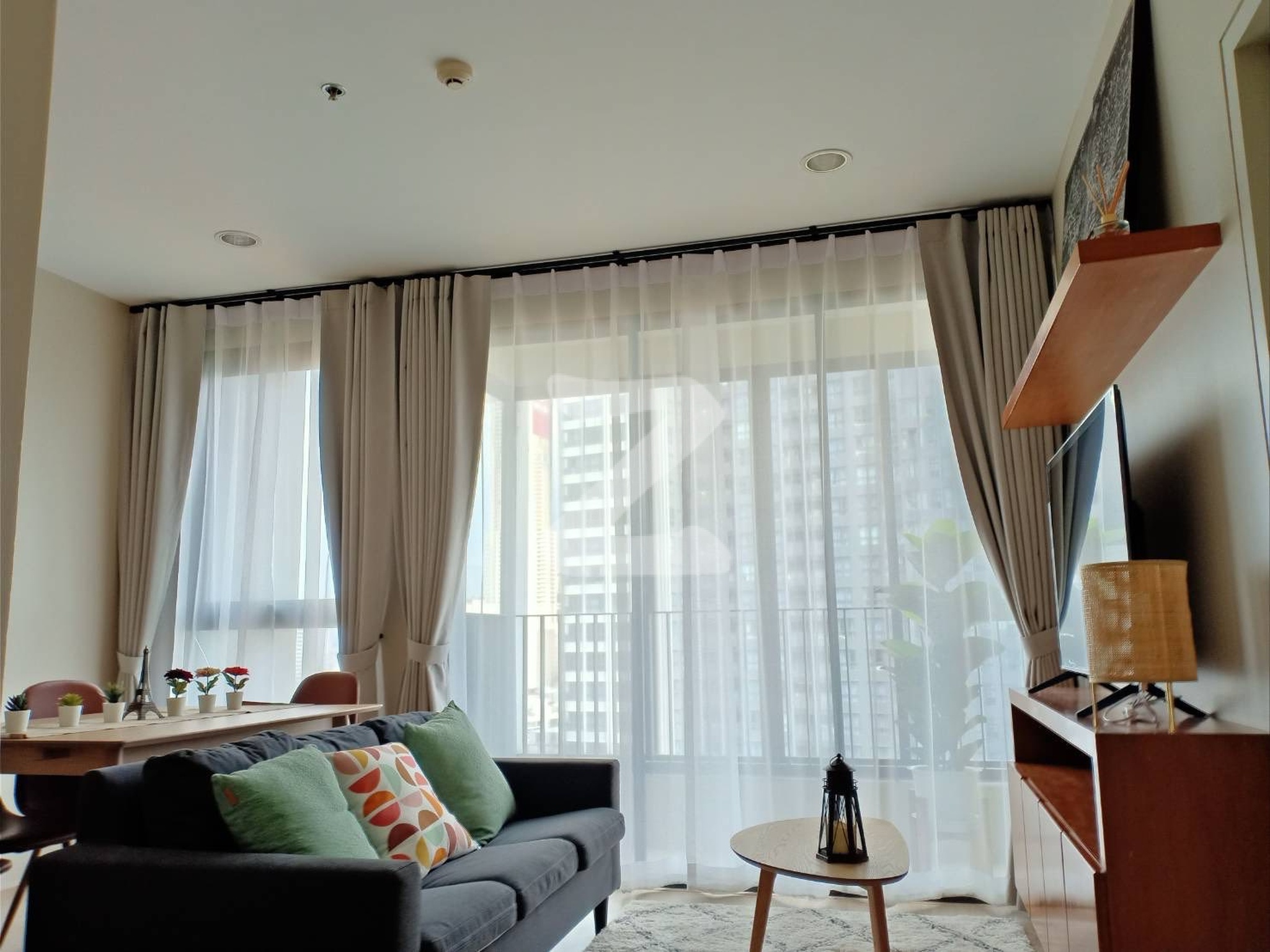 ให้เช่า/ for rent  Ideo Q ราชเทวี                                                               : เจ้าของให้เช่าเอง (งดรับนายหน้า)