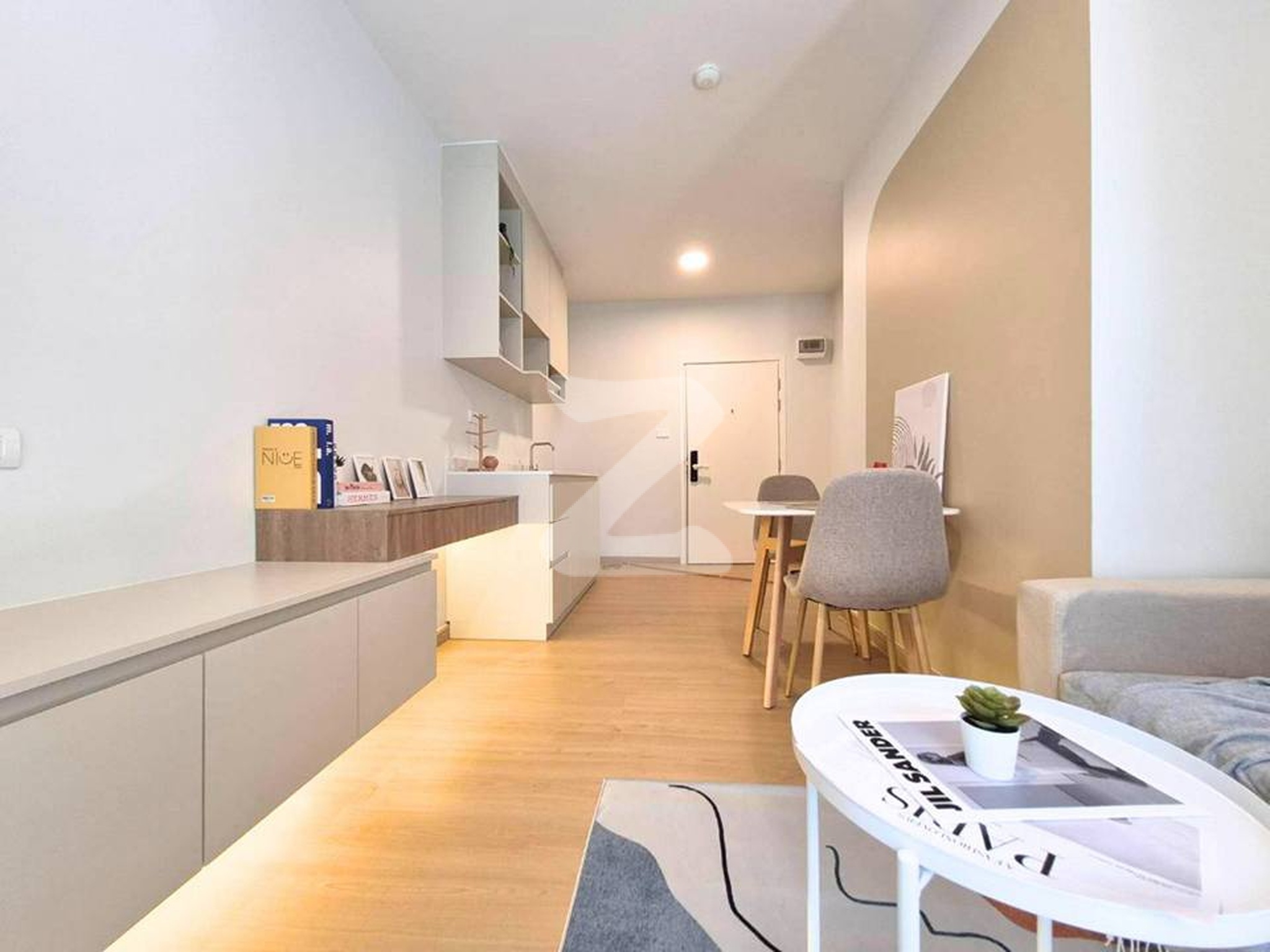 Owner​ Post!!  (Agents are welcome) ขายด่วน!! เจ้าของขายเอง/ ยินดีรับนายหน้า A Space Sukhumvit 77 ตกแต่งใหม่ พร้อมเข้าอยู่!! : เจ้าของขายเอง (งดรับนายหน้า)