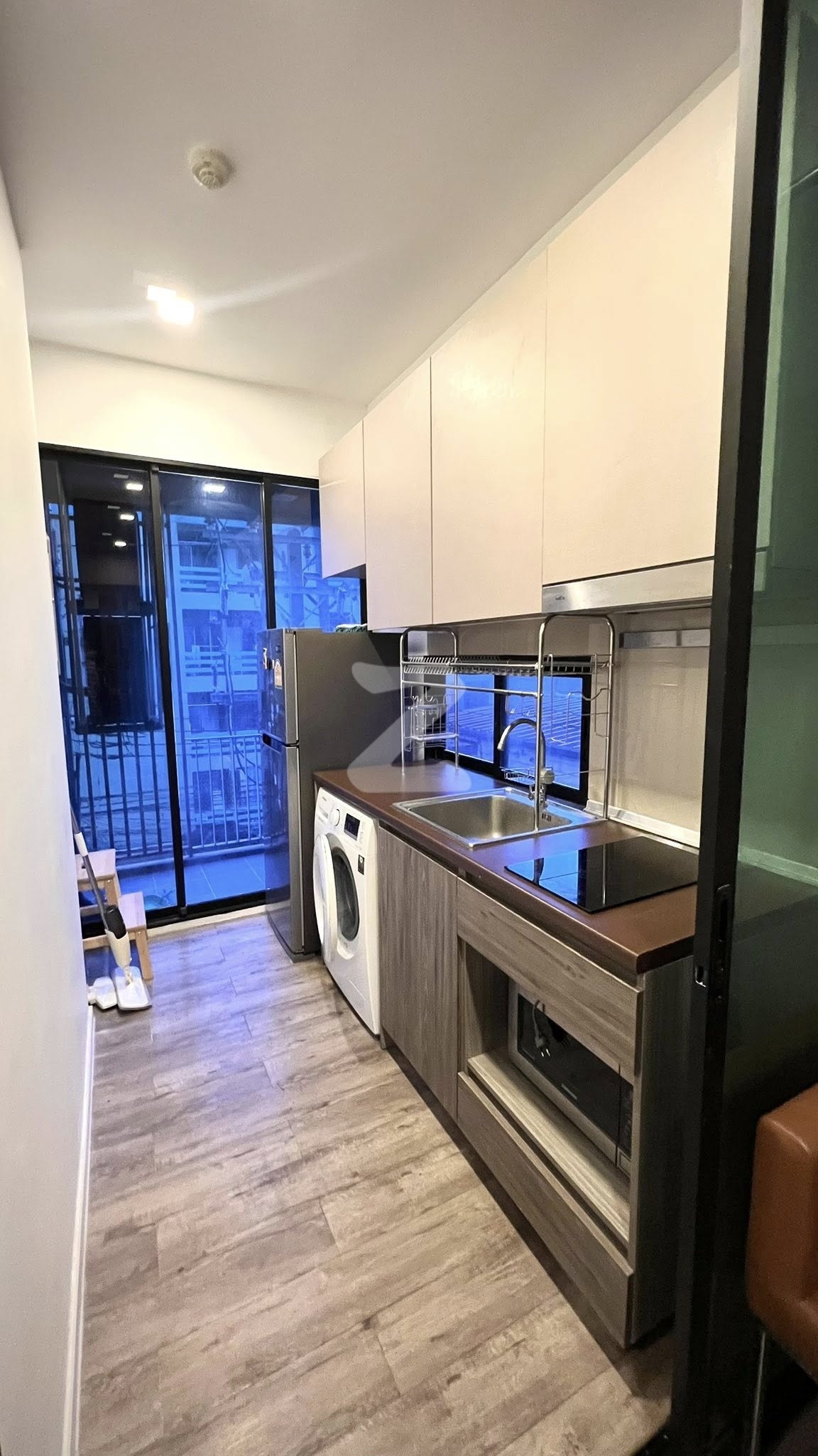 [OWNER POST] Brown Condo Ratchada 32 ใกล้ MRT ลาดพร้าว 🚇 | BTS พหลโยธิน 24 | BTS รัชโยธิน            : เจ้าของขายเอง (งดรับนายหน้า)