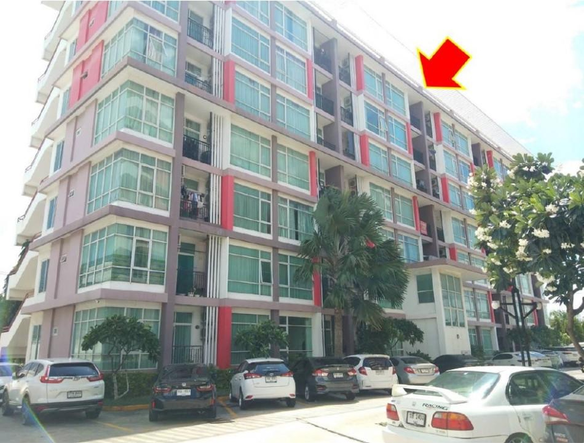 ทรัพย์สถาบันโดย GHB คอนโด ซีซี คอนโดมิเนียม 1 (CC Condominium 1)