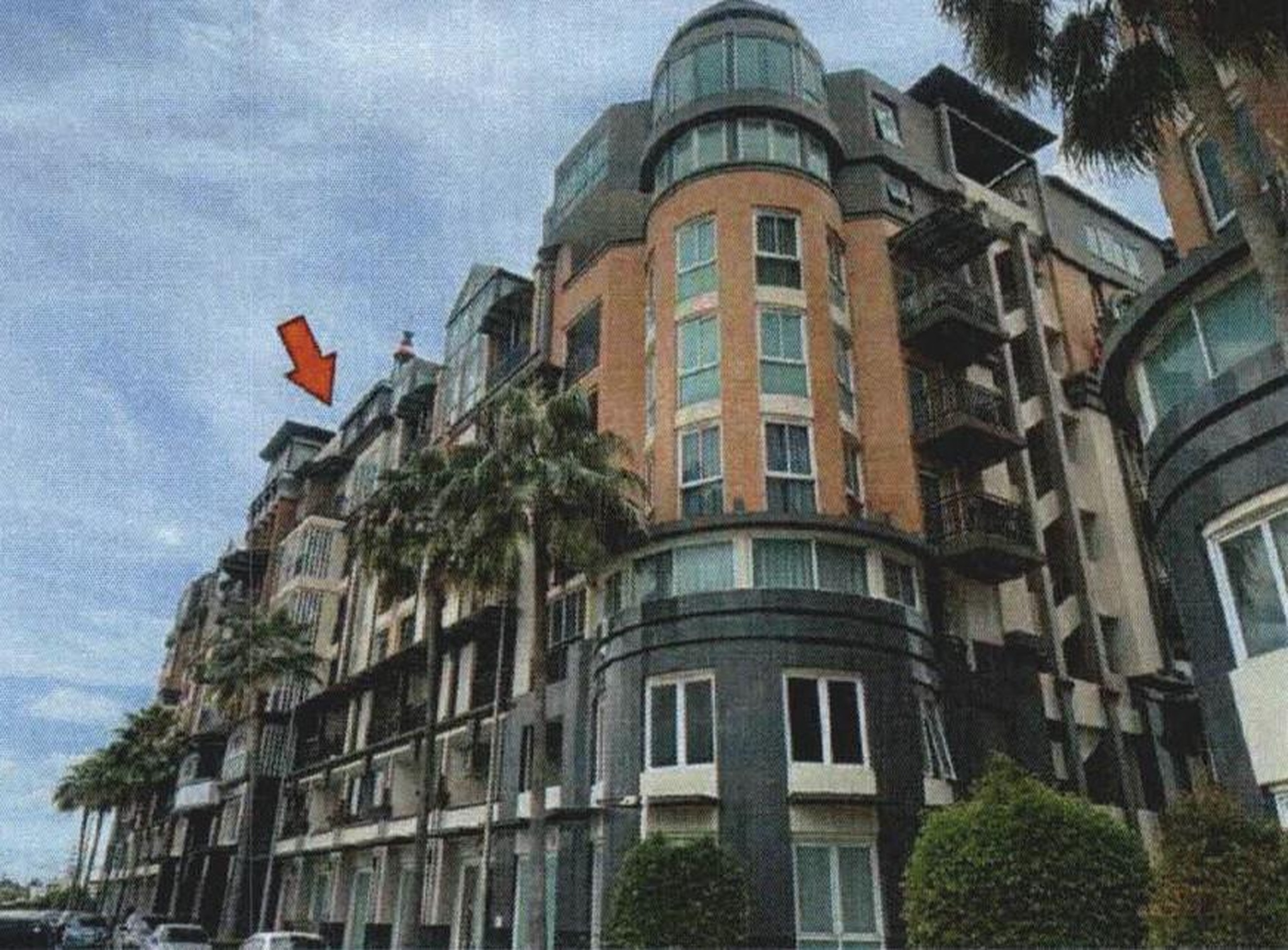 ทรัพย์สถาบันโดย GHB คอนโดใกล้ PK07 เลี่ยงเมืองปากเกร็ด ฌ็องเซลิเซ่ อเวนิว (Champs Elysees Avenue)