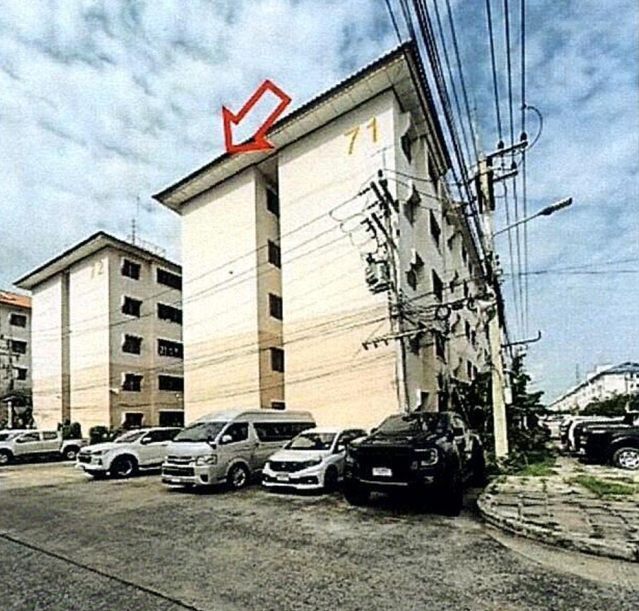 ทรัพย์สถาบันโดย GHB คอนโด บ้านเอื้ออาทร พหลโยธิน กม.44 (Baan Ua-Athorn Phaholyothin Km.44)