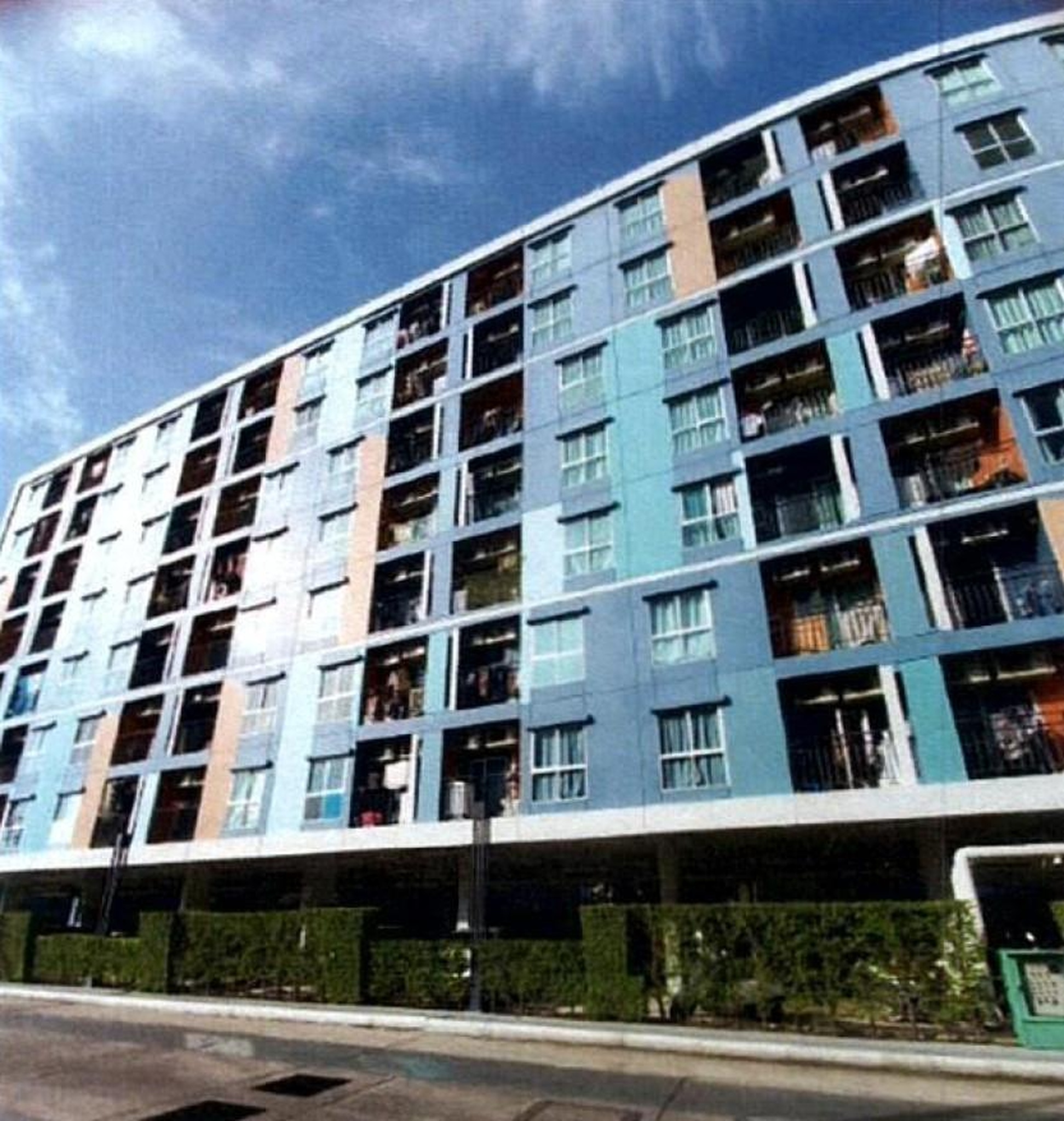ทรัพย์สถาบันโดย GHB คอนโด ลุมพินี วิลล์ สุขุมวิท 101/1-ปุณณวิถี (Lumpini Ville Sukhumvit 101/1-Punnawithi)