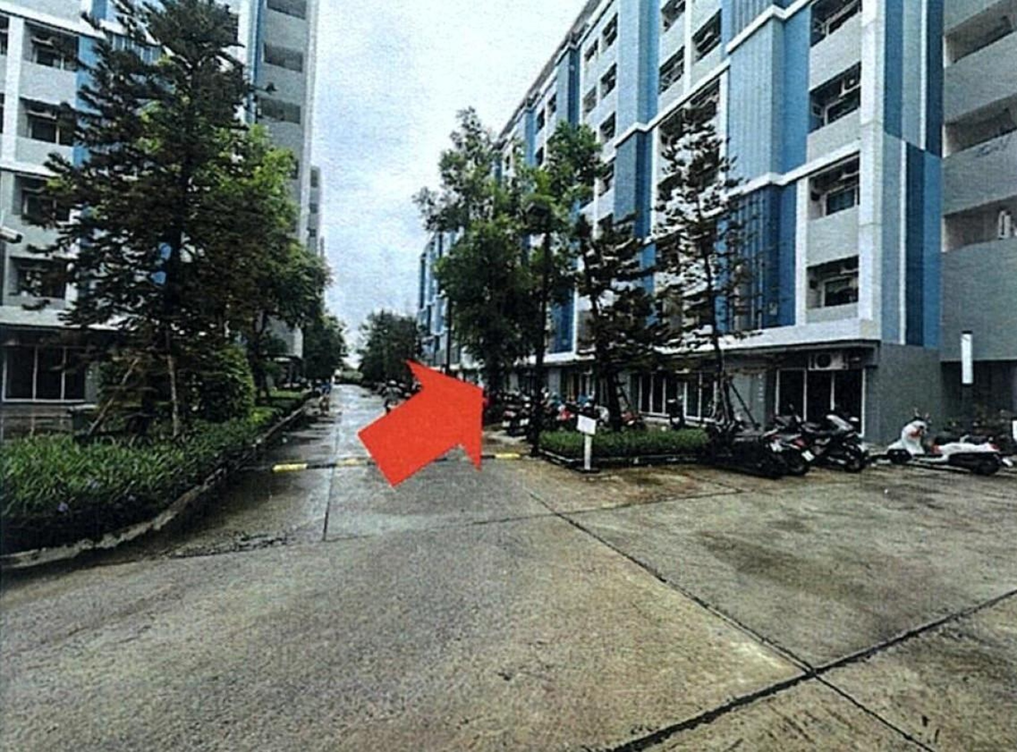 ทรัพย์สถาบันโดย GHB คอนโด อยู่รวยคอนโด นวมินทร์ 135 (Yuruay Condo Nawamin 135)