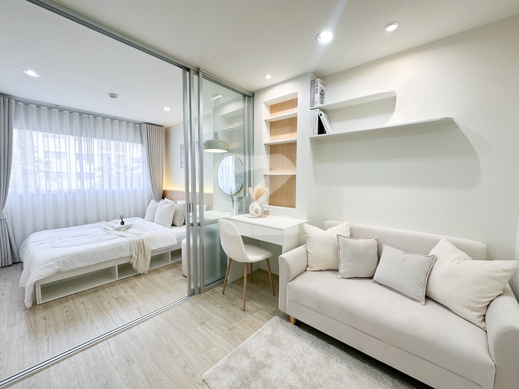 เจ้าของขายเอง] ลุมพินี รามอินทรา-ลาดปลาเค้า 2 รีโนเวทใหม่กริ๊บ 1.49 ล้าน ฟรีโอน! ✨ 🏆 ทำไมต้องที่นี่? "ทำเลจุดตัด เดินทางง่ายที่สุด"            : เจ้าของขายเอง (งดรับนายหน้า)