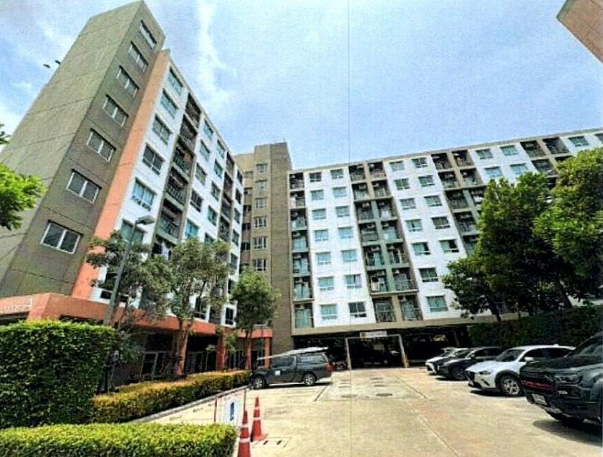 ทรัพย์สถาบันโดย GHB คอนโดใกล้ BTS สำโรง ลุมพินี วิลล์ สุขุมวิท 76-แบริ่งสเตชั่น 2 (Lumpini Ville Sukhumvit 76-Bearing Station 2)