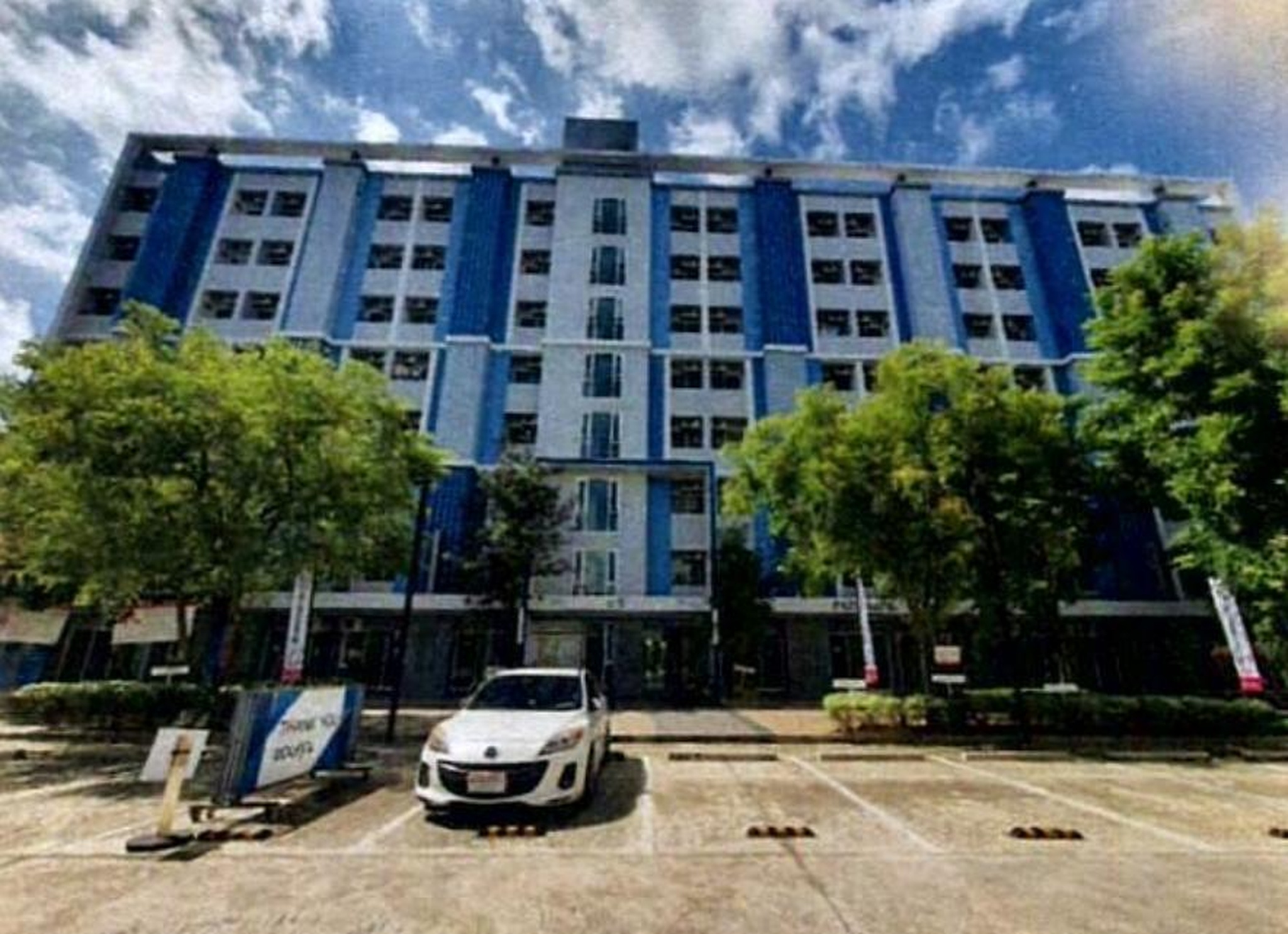 ทรัพย์สถาบันโดย GHB คอนโด อยู่รวยคอนโด นวมินทร์ 135 (Yuruay Condo Nawamin 135)