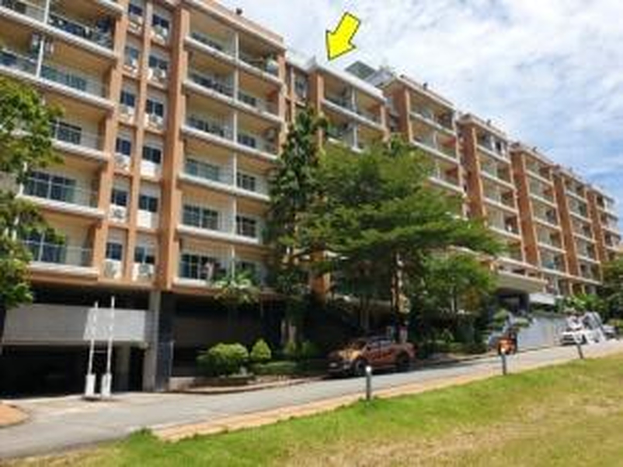 ทรัพย์สถาบันโดย GHB คอนโด พนาสนธิ์ เดอะ กรีน เพลส คอนโดมิเนียม ภูเก็ต (Phanason The Green Place Condominium Phuket)