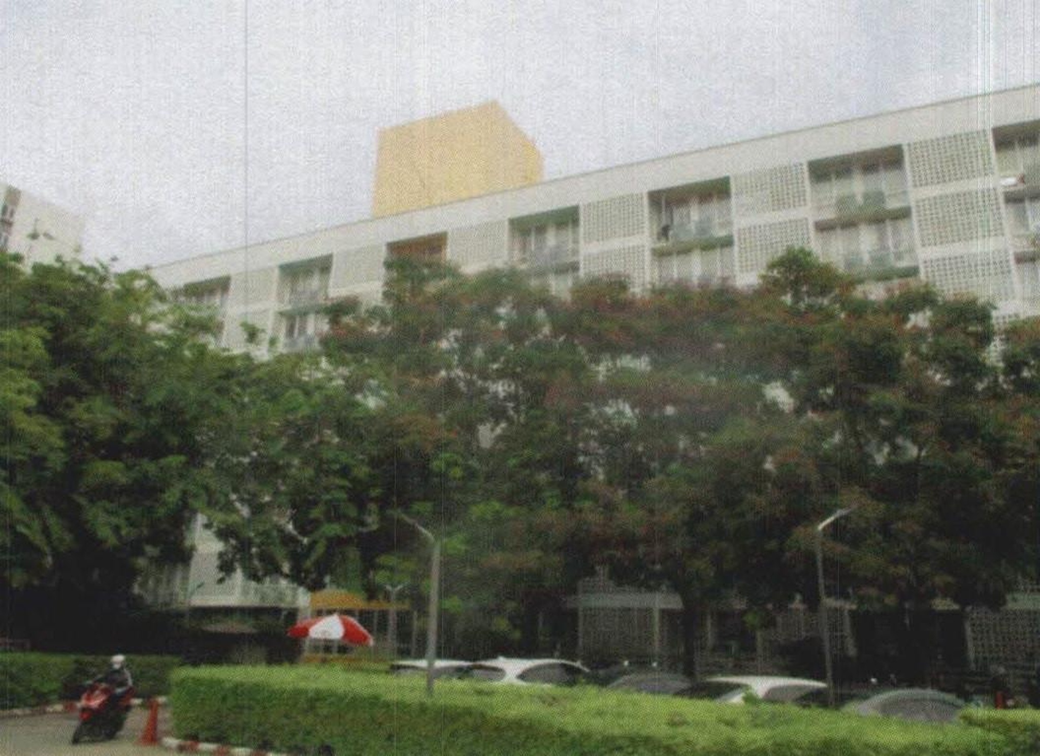 ทรัพย์สถาบันโดย GHB คอนโด ไอ-เฮ้าส์ ลากูน่าการ์เด้น อาร์ซีเอ (i-House Laguna Garden RCA)