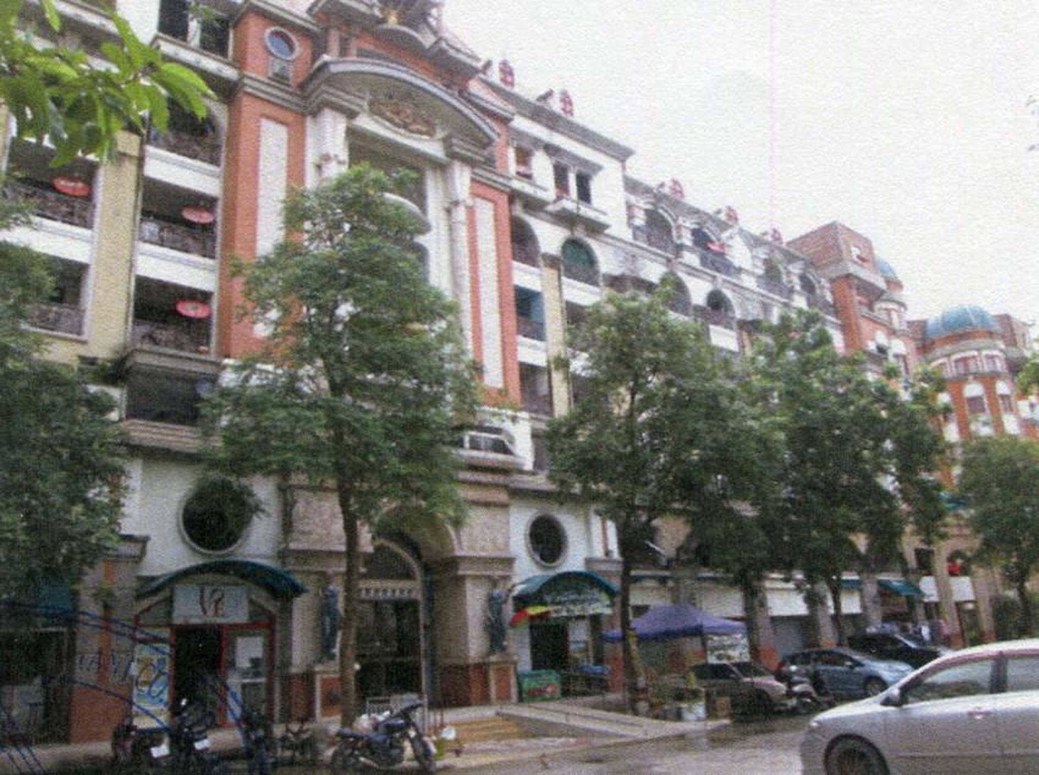 ทรัพย์สถาบันโดย GHB คอนโด ฌ็องเซลิเซ่ ติวานนท์ (Champs Elysees Tiwanon)
