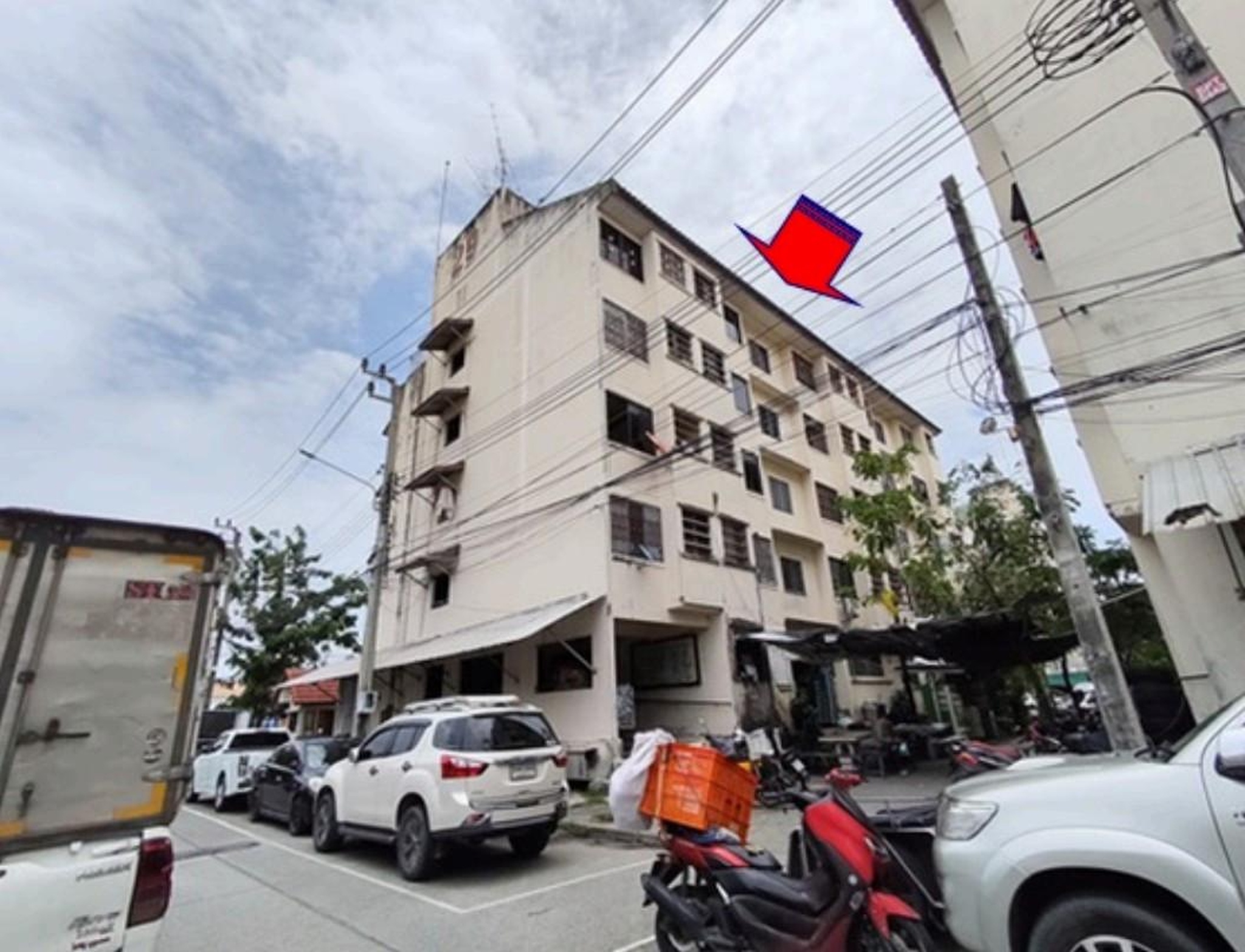 ทรัพย์สถาบันโดย GHB คอนโด บ้านเอื้ออาทร บางโฉลง (Baan Ua-Athorn Bang Chalong)
