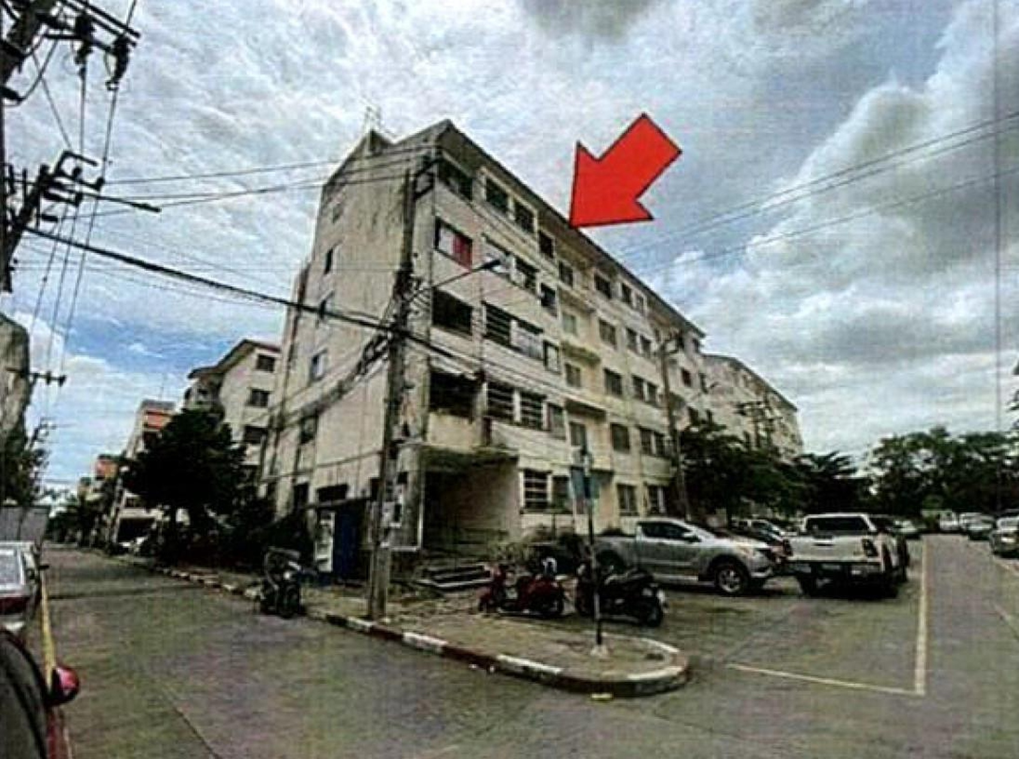 ทรัพย์สถาบันโดย GHB คอนโด บ้านเอื้ออาทร ลาดกระบัง 1 (Baan Ua-Athorn Latkrabang 1)