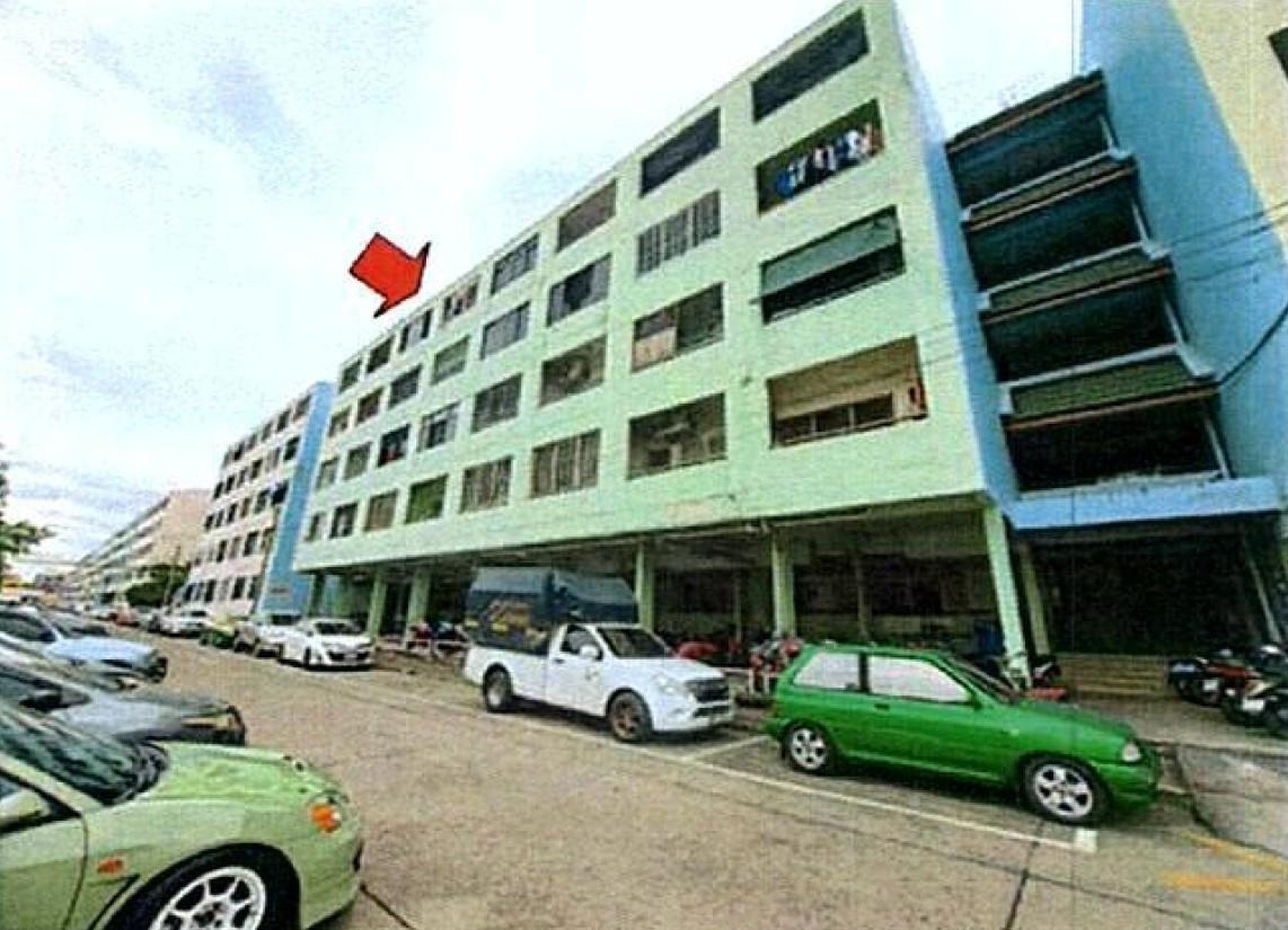 ทรัพย์สถาบันโดย GHB คอนโด เคหะชุมชนร่มเกล้า (Romklao Community Housing Project)