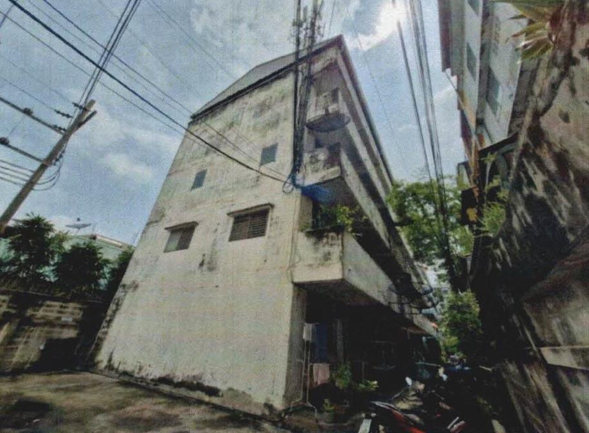 ทรัพย์สถาบันโดย GHB คอนโดใกล้ BTS อ่อนนุช ศิริพจน์แมนชั่น (Siriphot Mansion)
